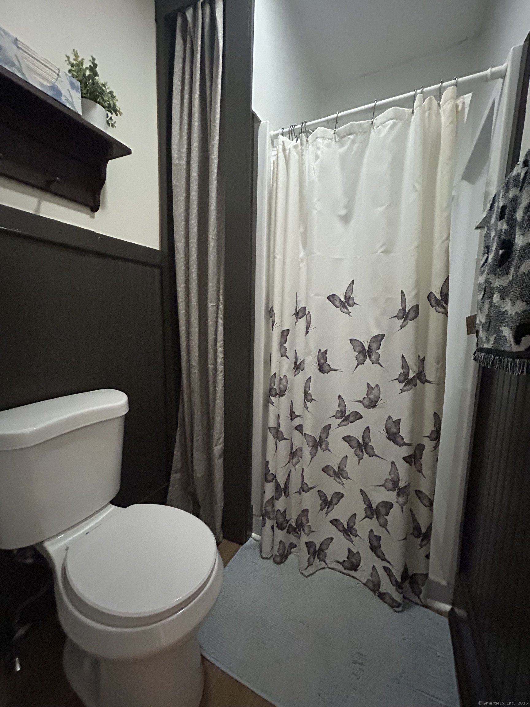 27 West Center Street