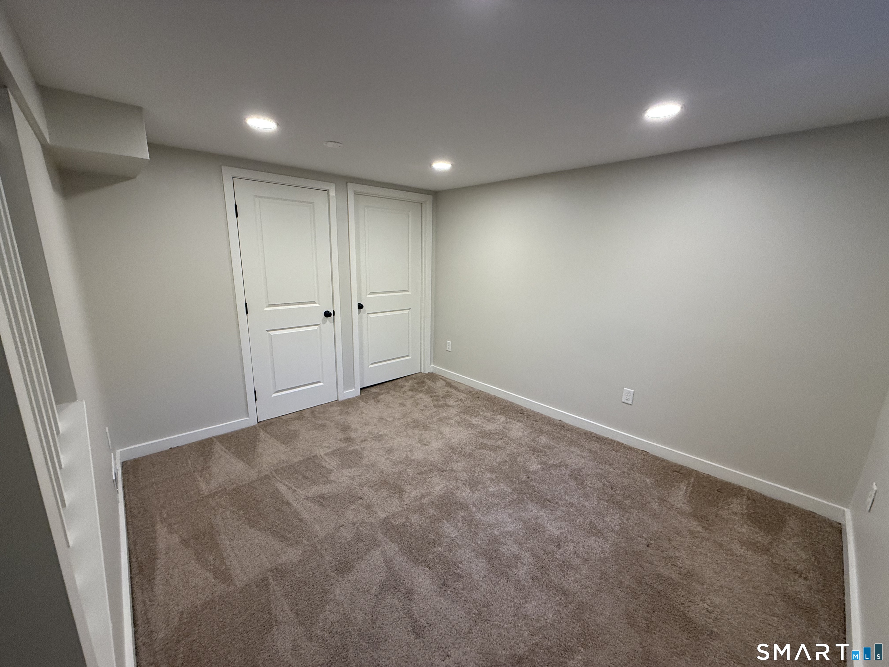 38 Elmhurst Circle