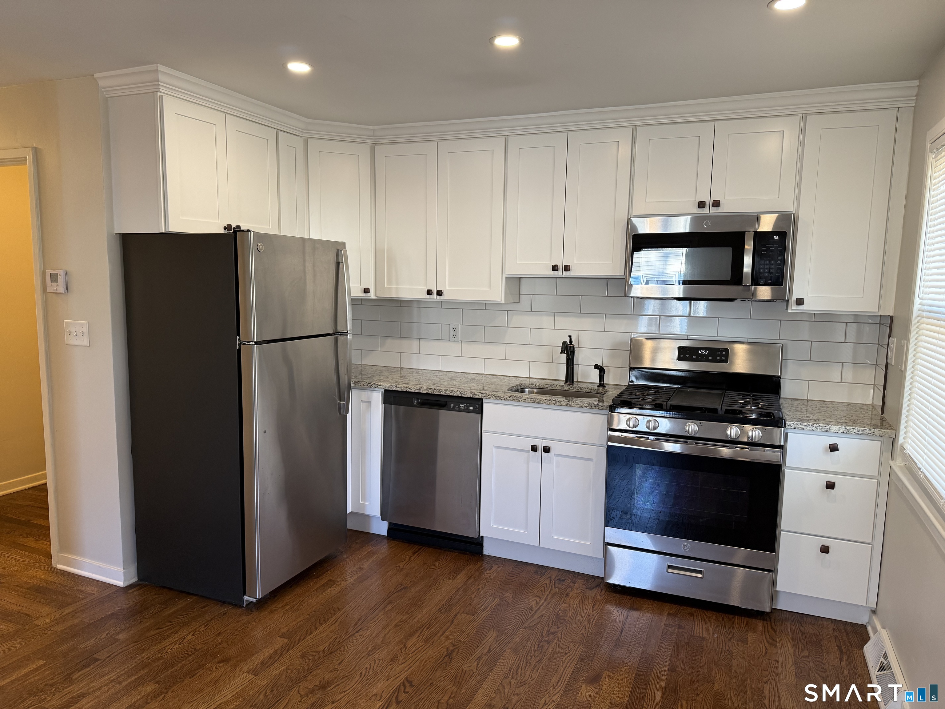 38 Elmhurst Circle