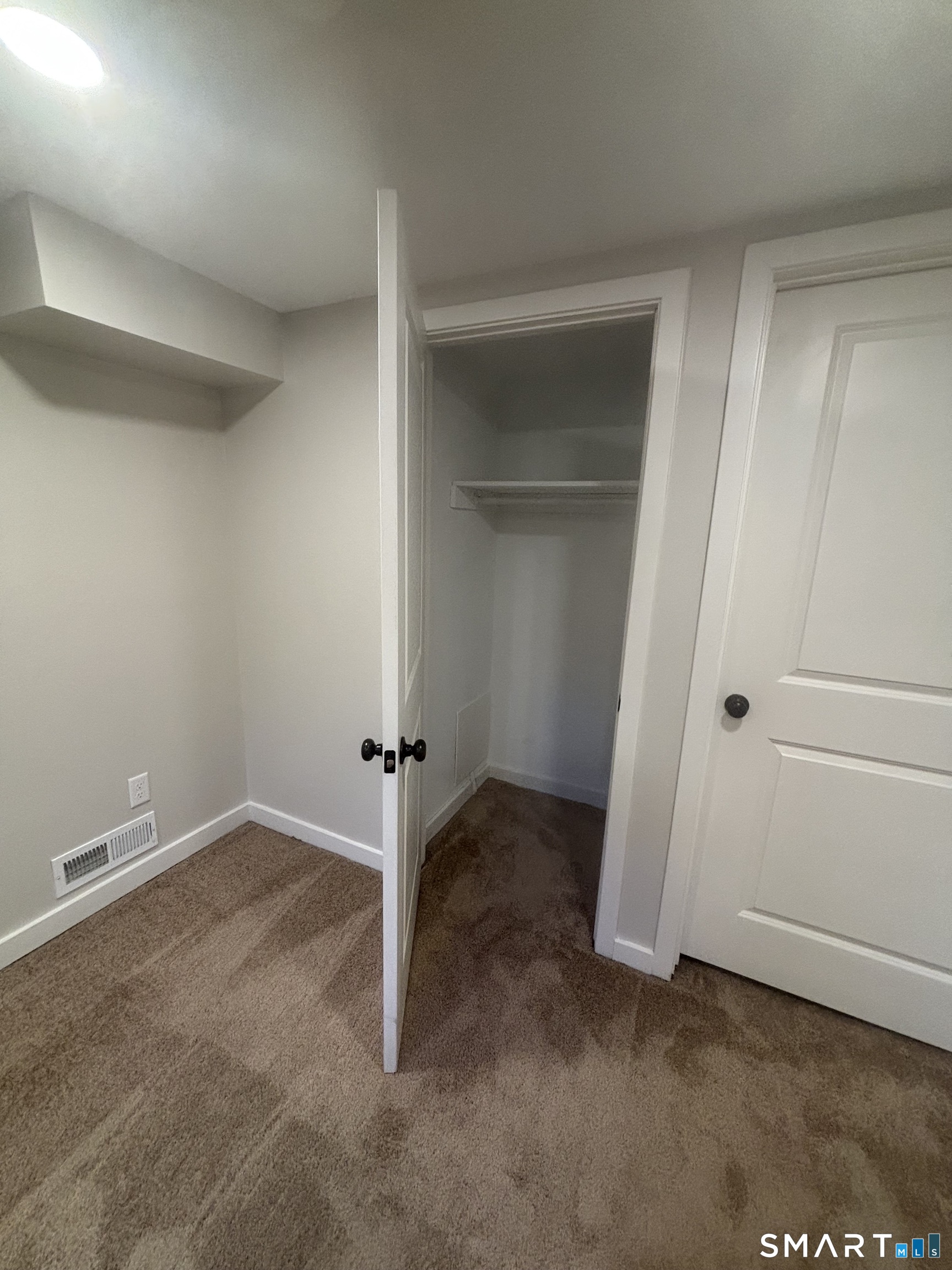 38 Elmhurst Circle