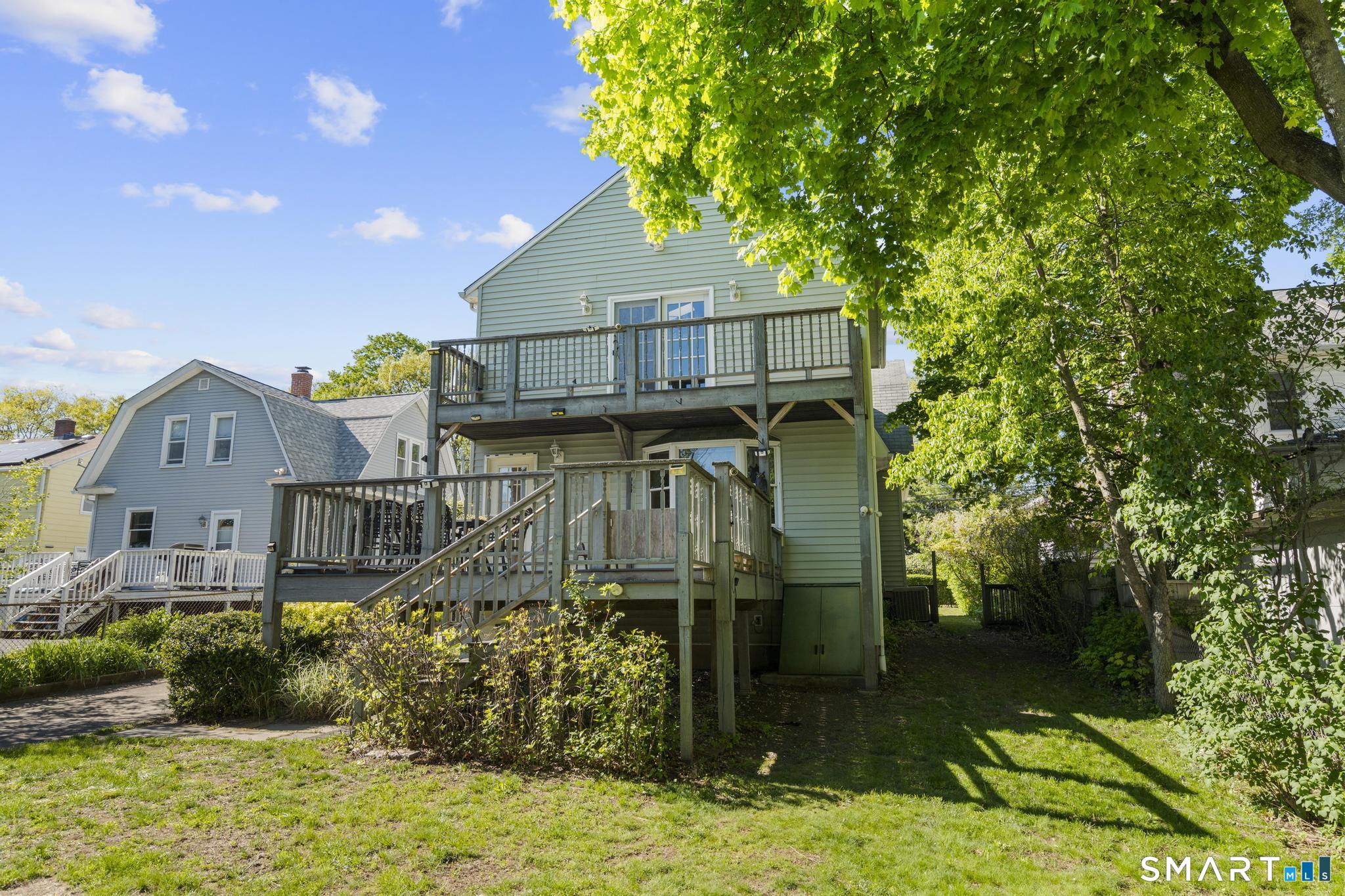 224 Putnam Avenue