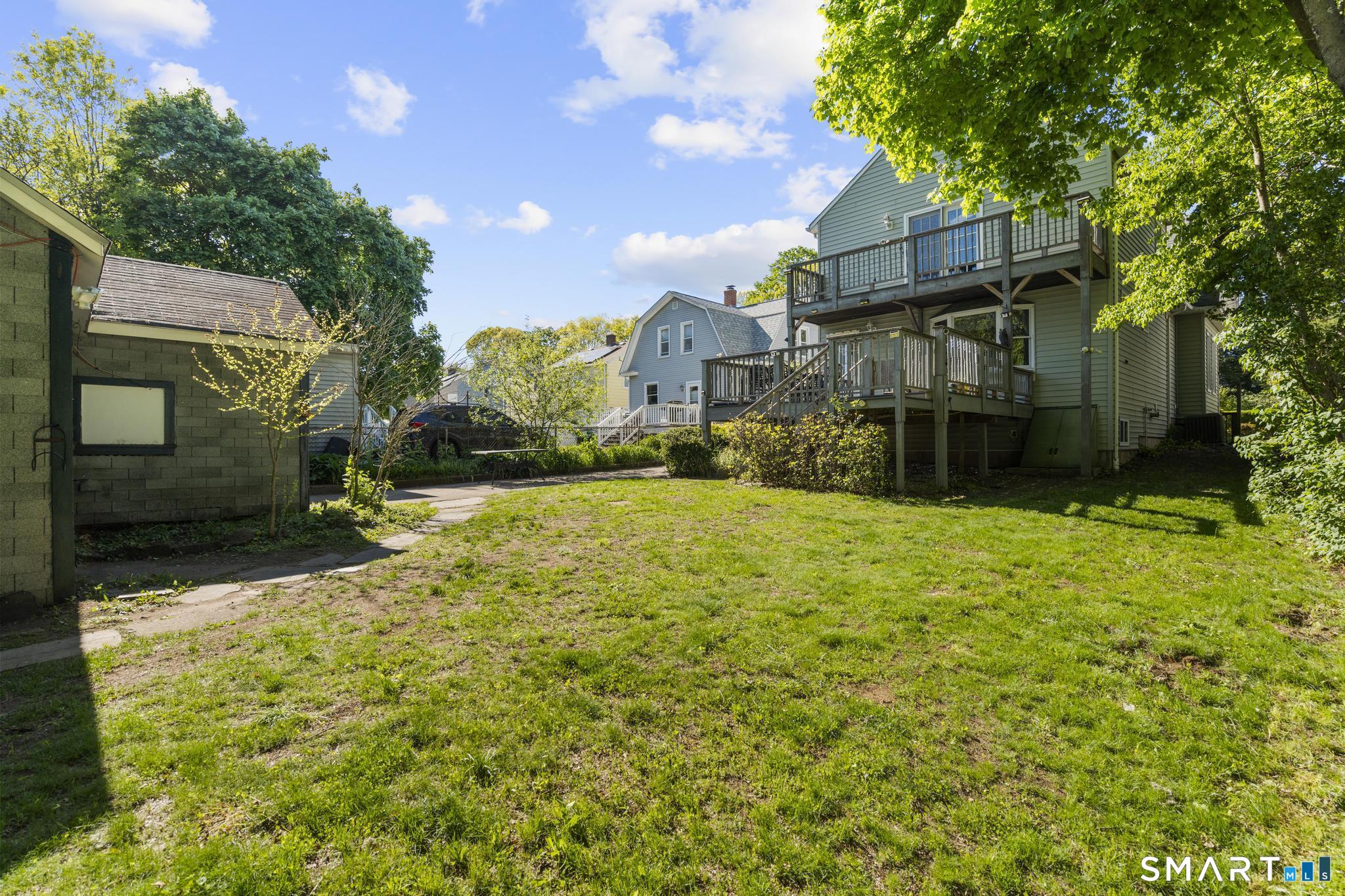 224 Putnam Avenue