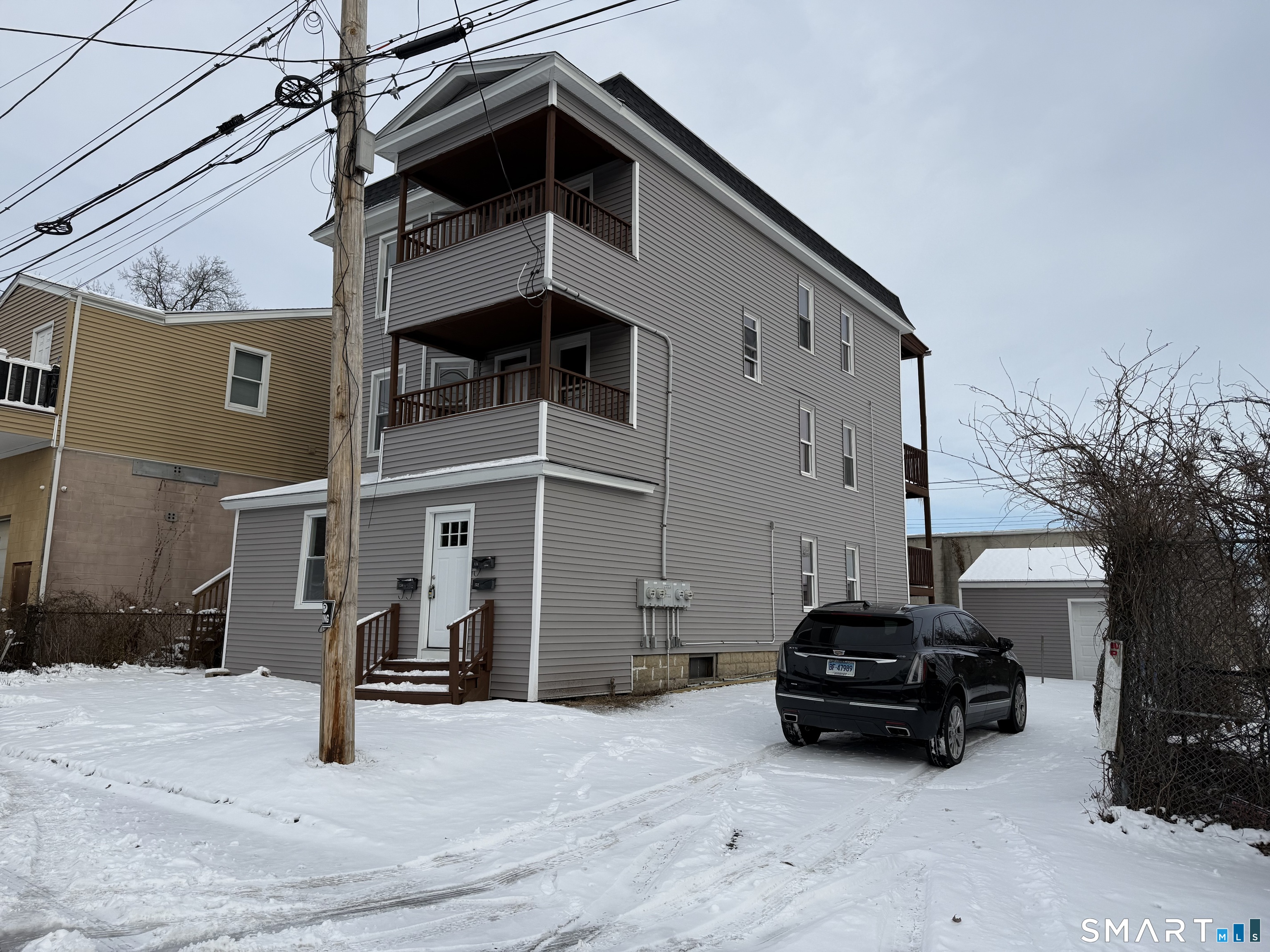 130 West Avenue 3