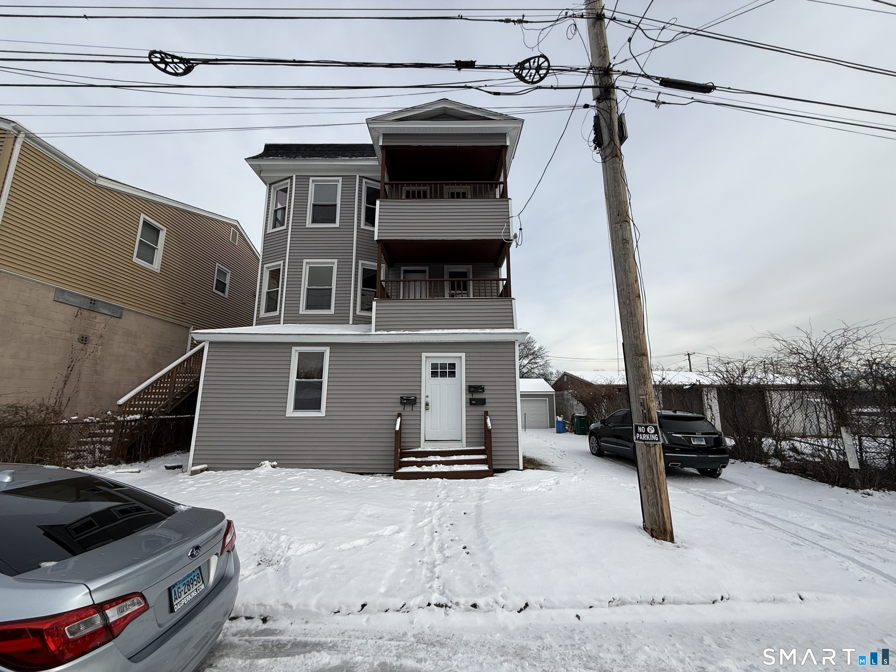 130 West Avenue 3