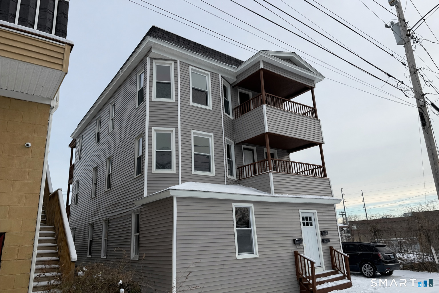 130 West Avenue 3