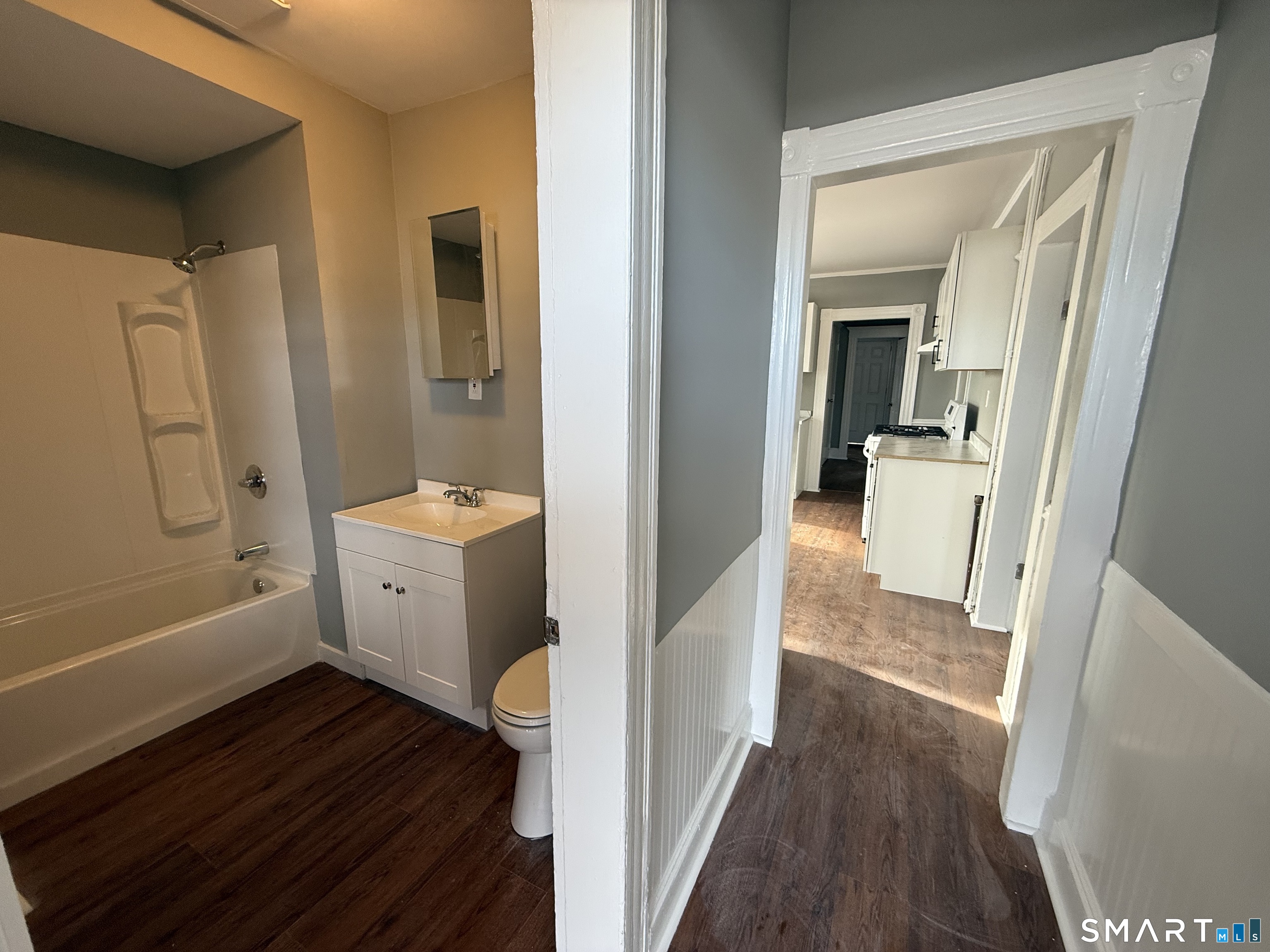 130 West Avenue Unit: 2