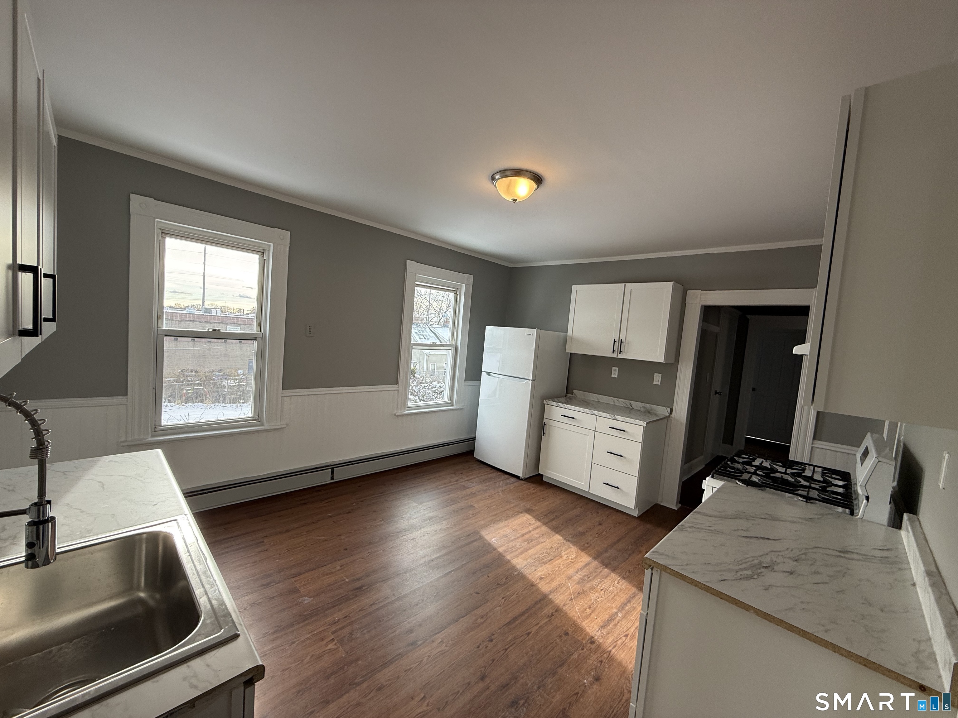 130 West Avenue Unit: 2