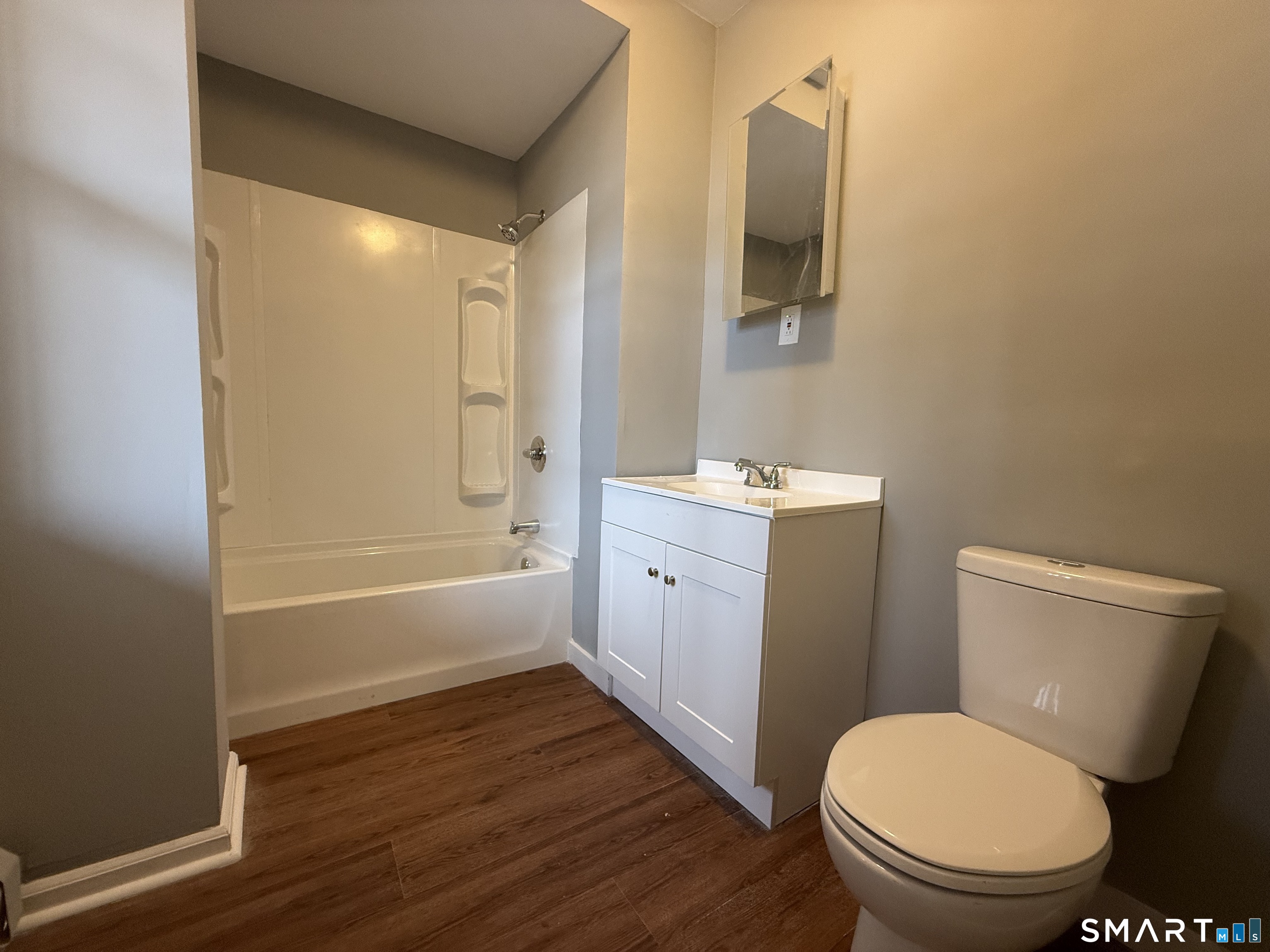 130 West Avenue Unit: 2