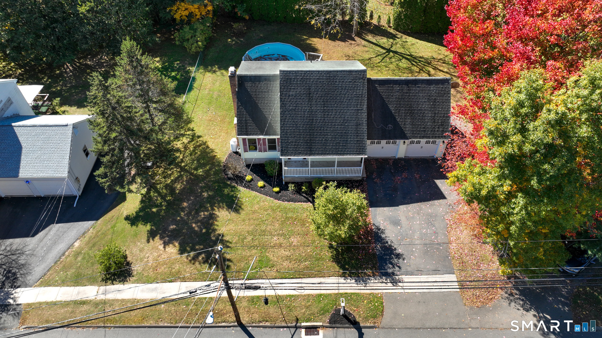 71 Round Hill Road