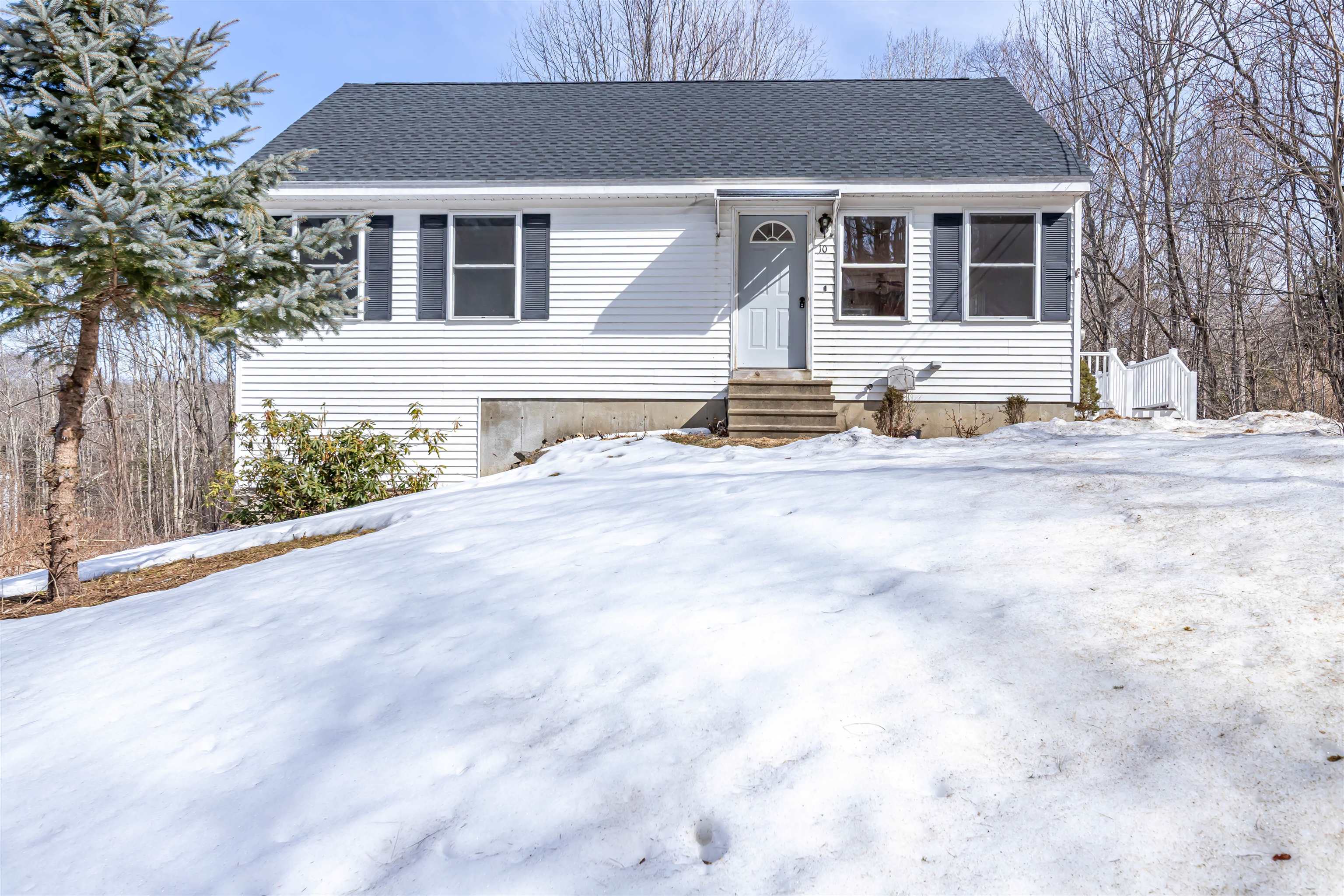 10 Blackey Road