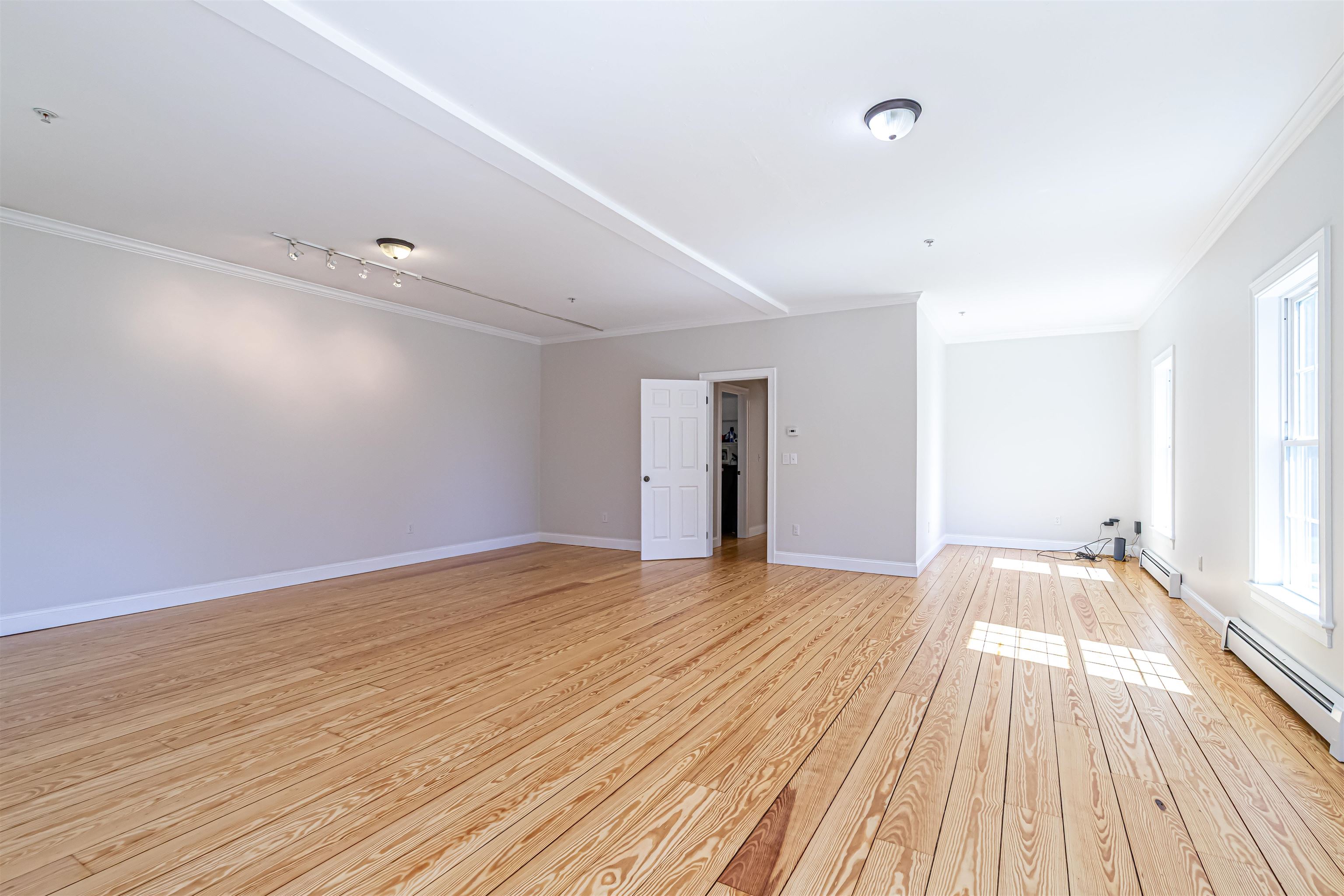 59 Monadnock Lane