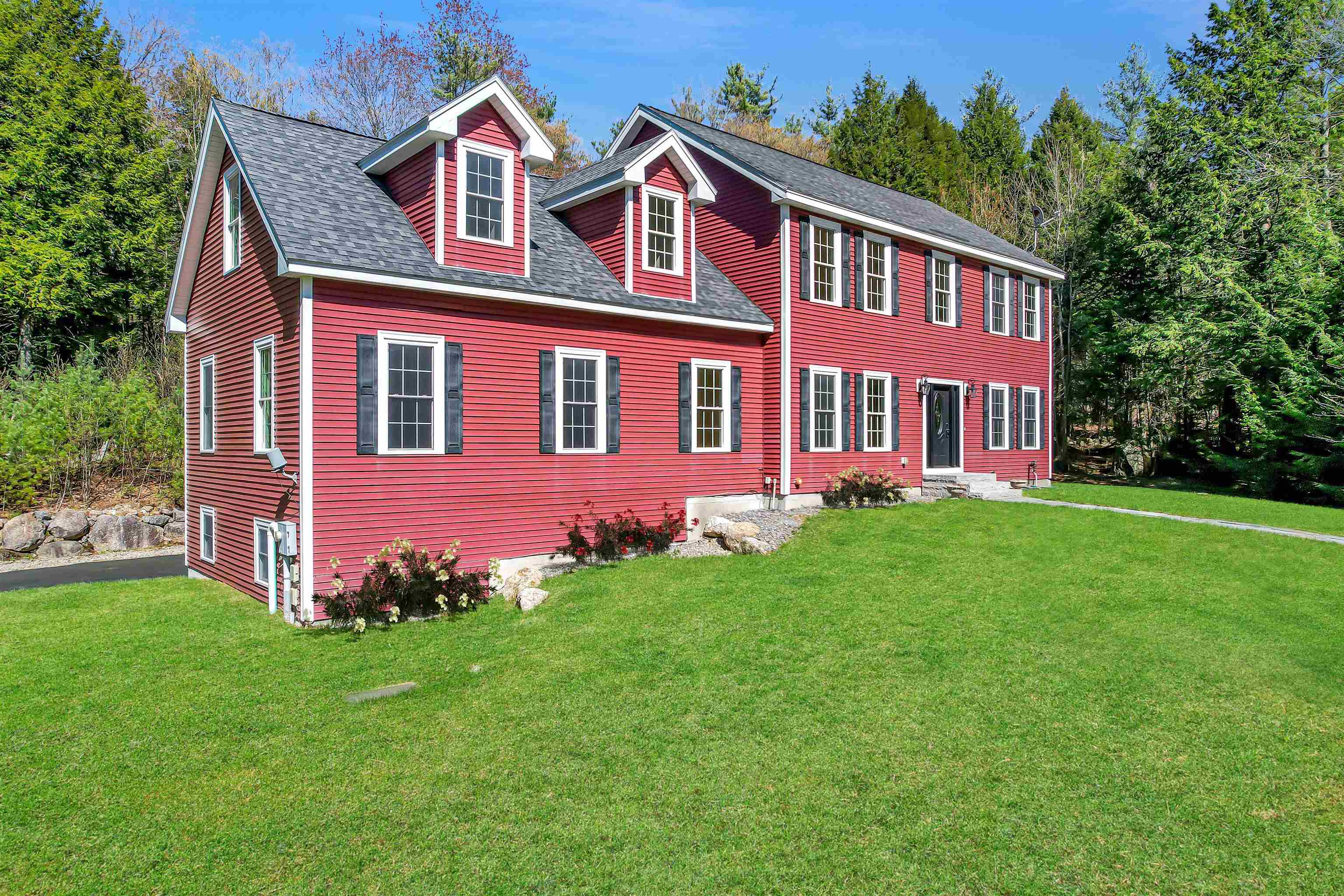59 Monadnock Lane