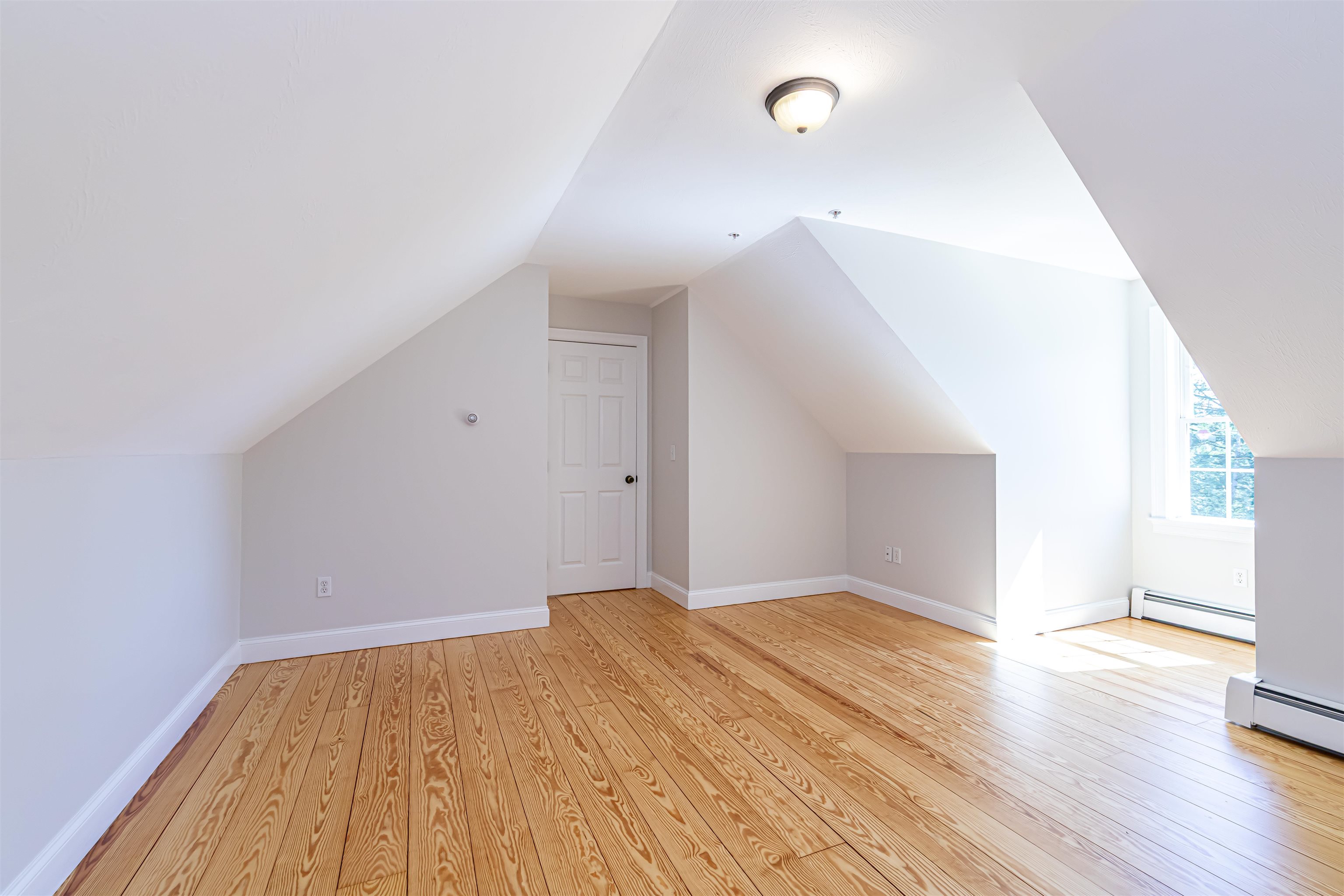 59 Monadnock Lane