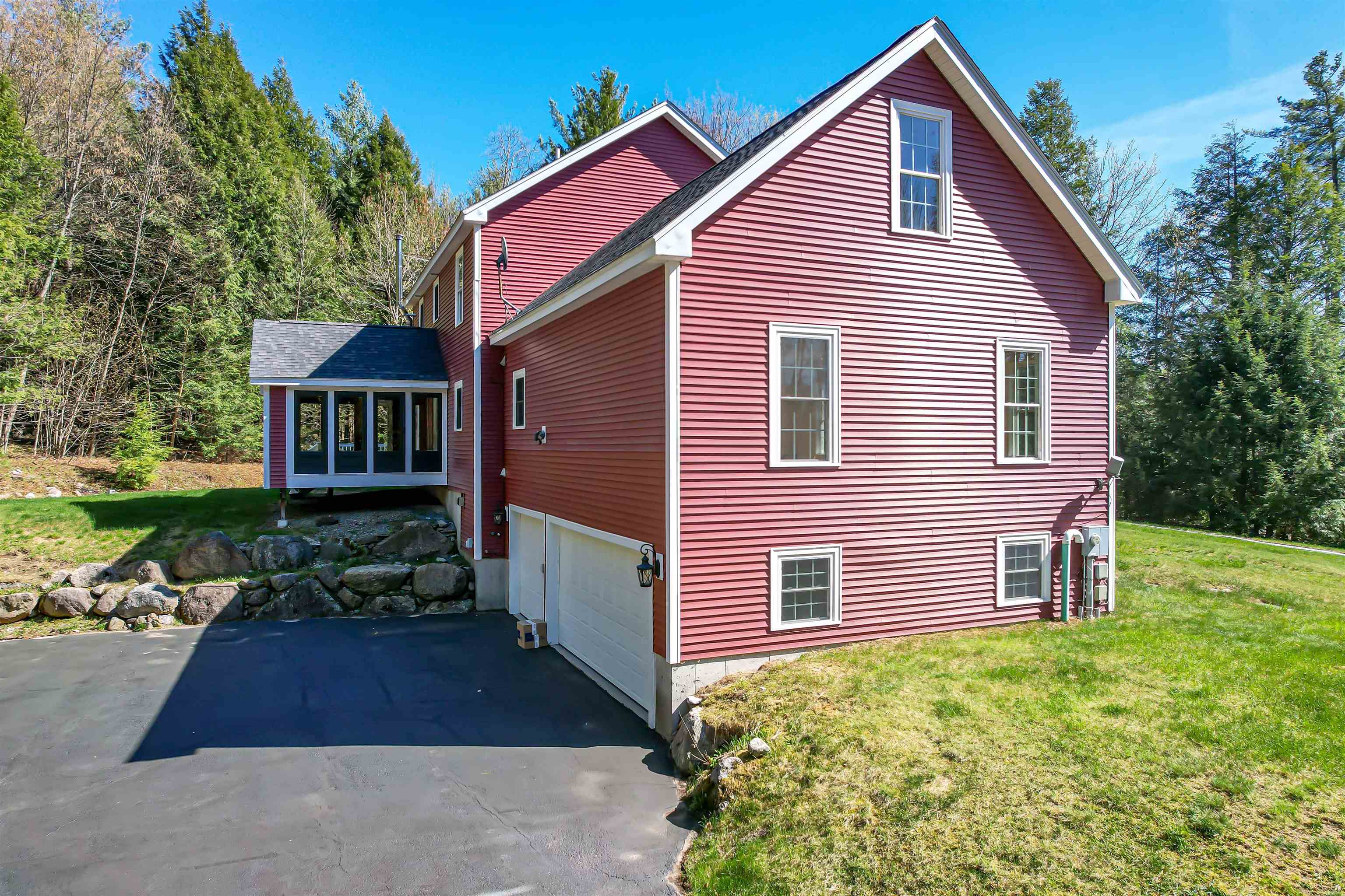59 Monadnock Lane