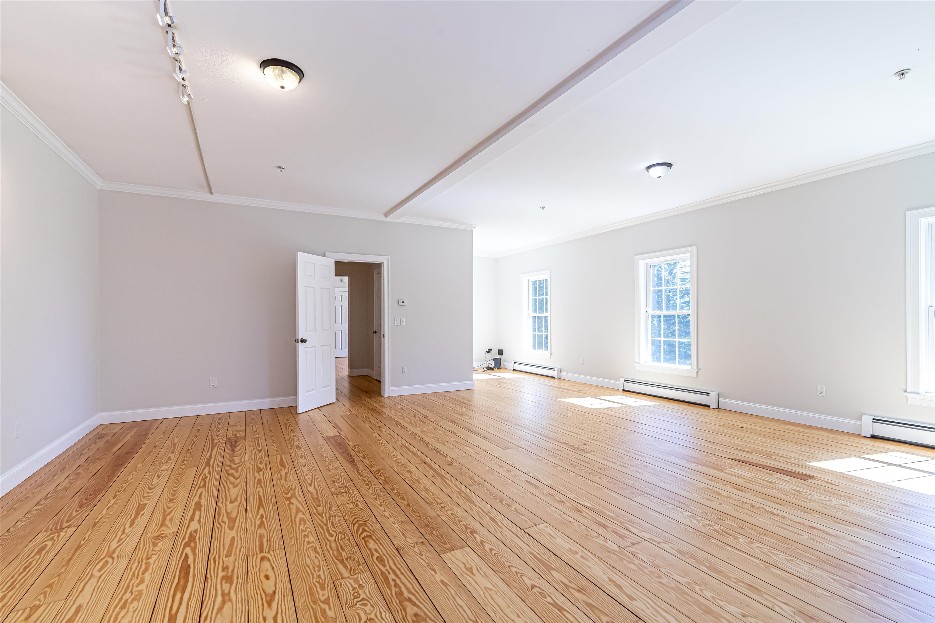 59 Monadnock Lane