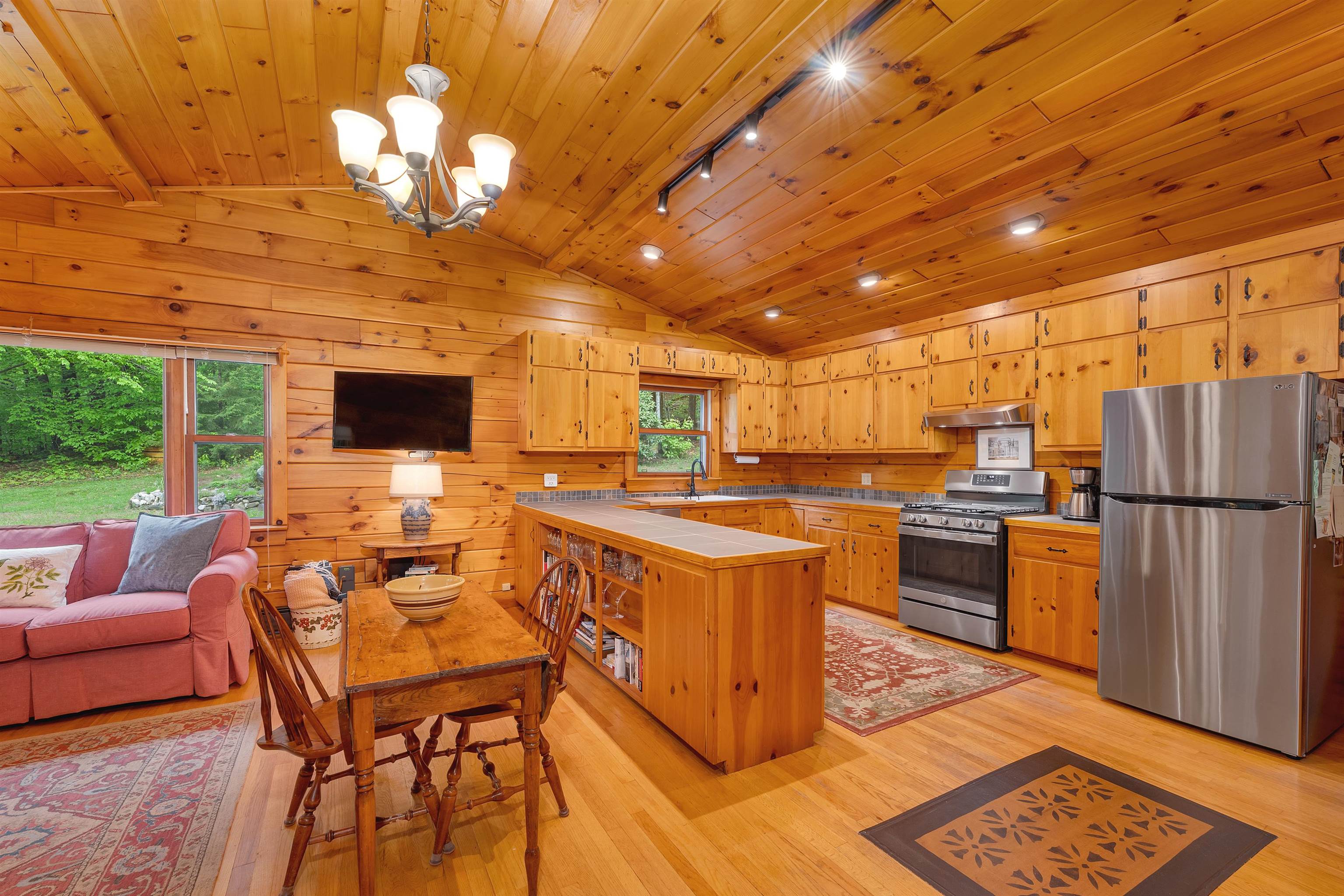 32 Jewell Hill Road
