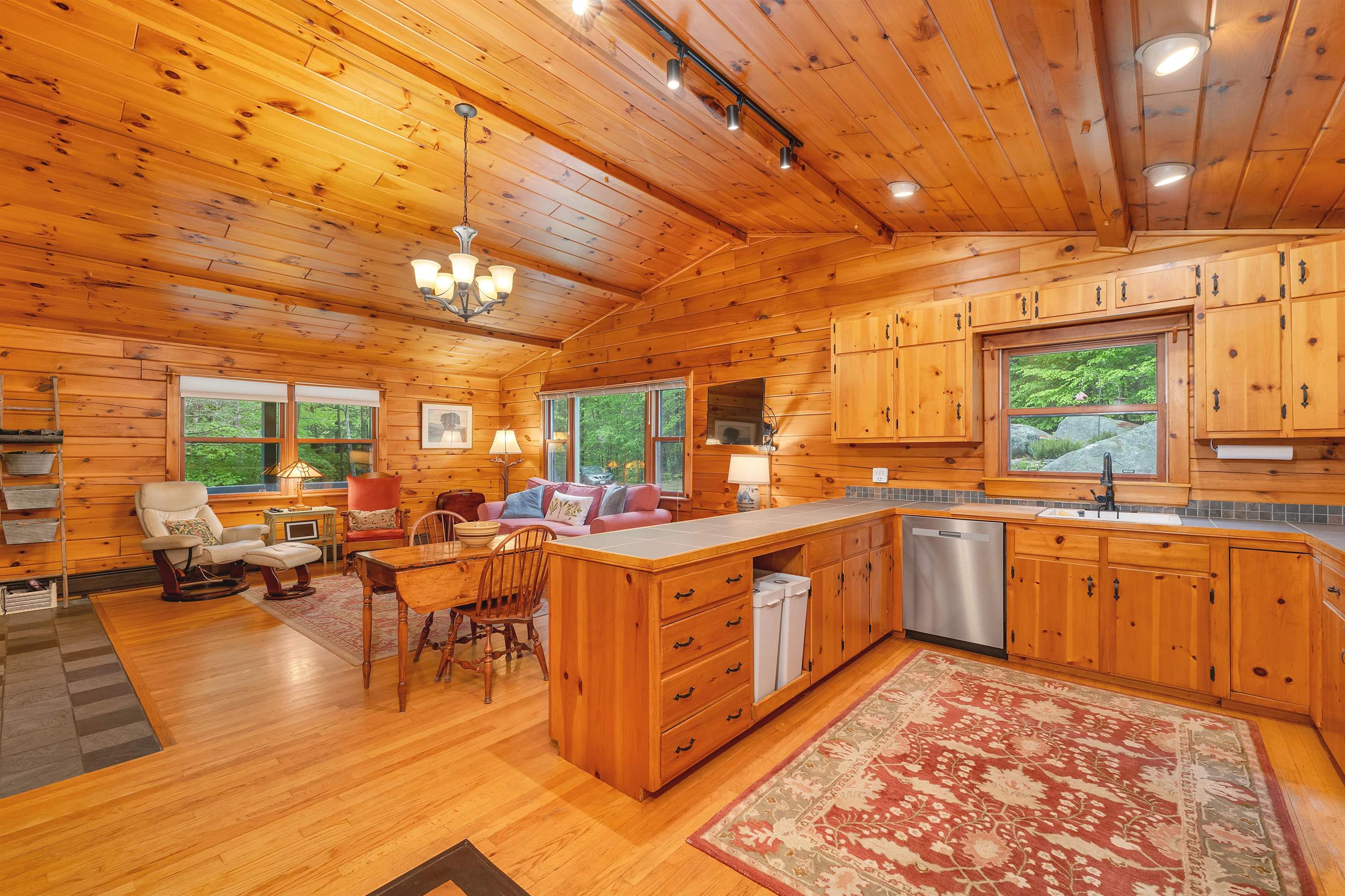 32 Jewell Hill Road