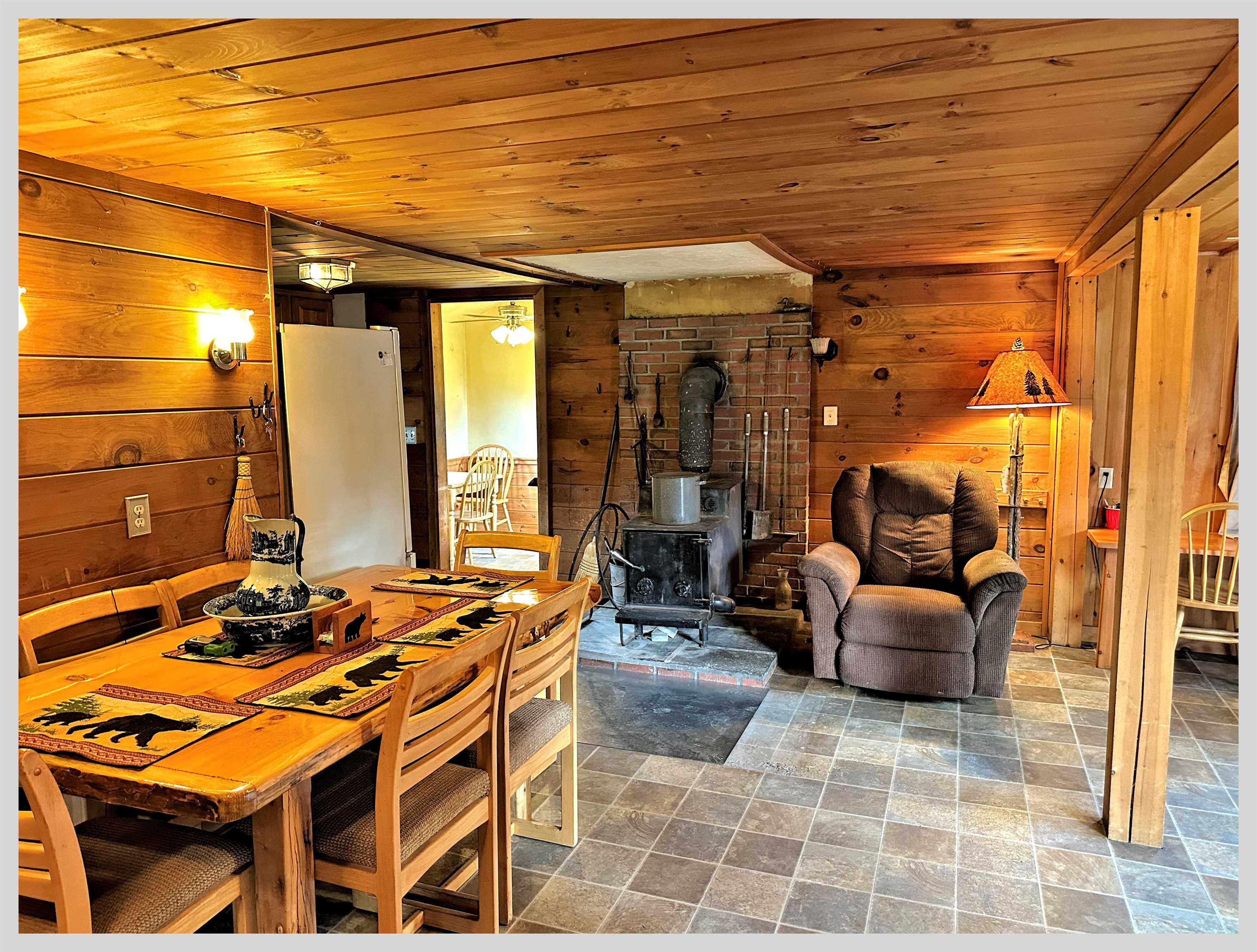 1810 North Dorchester Road