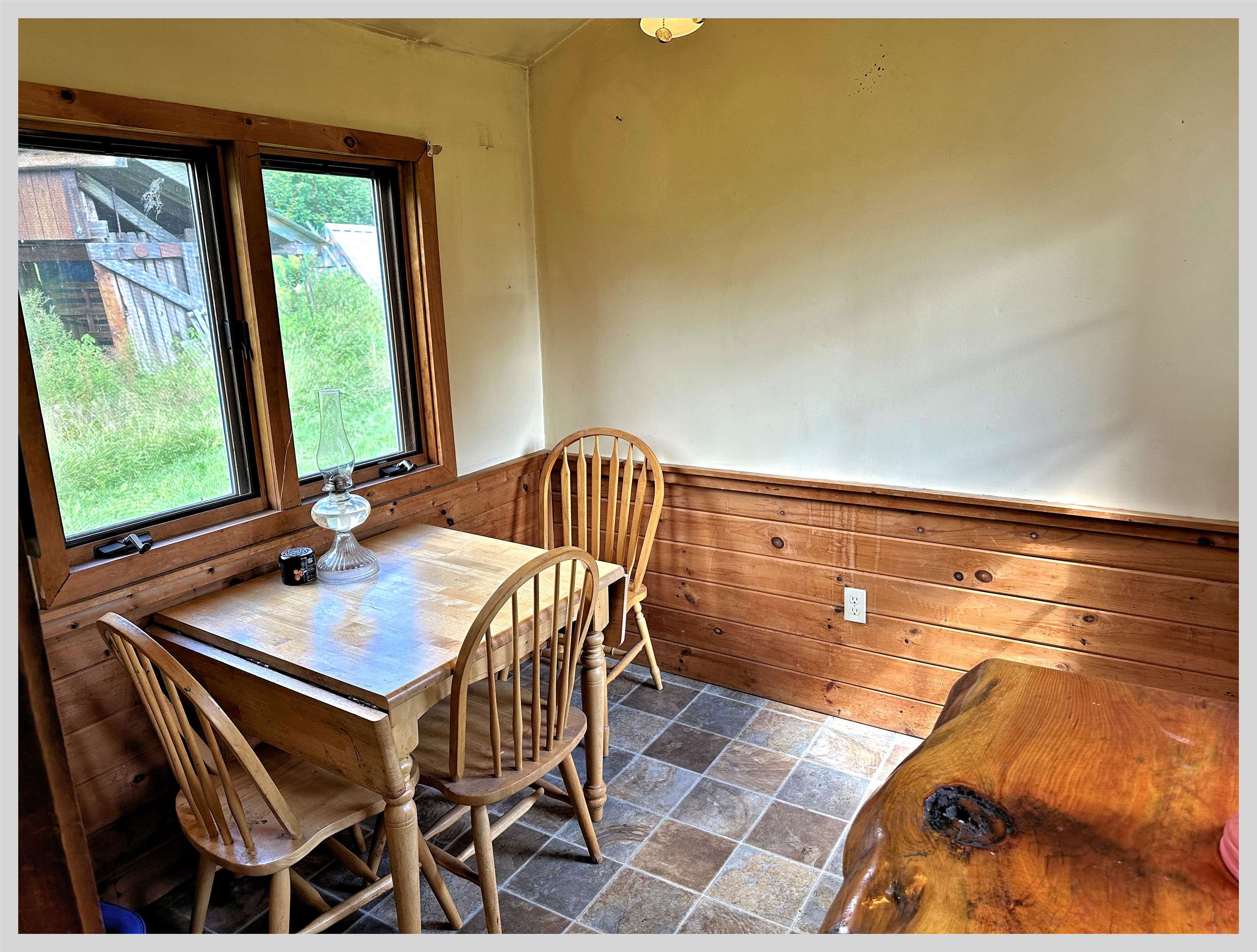 1810 North Dorchester Road