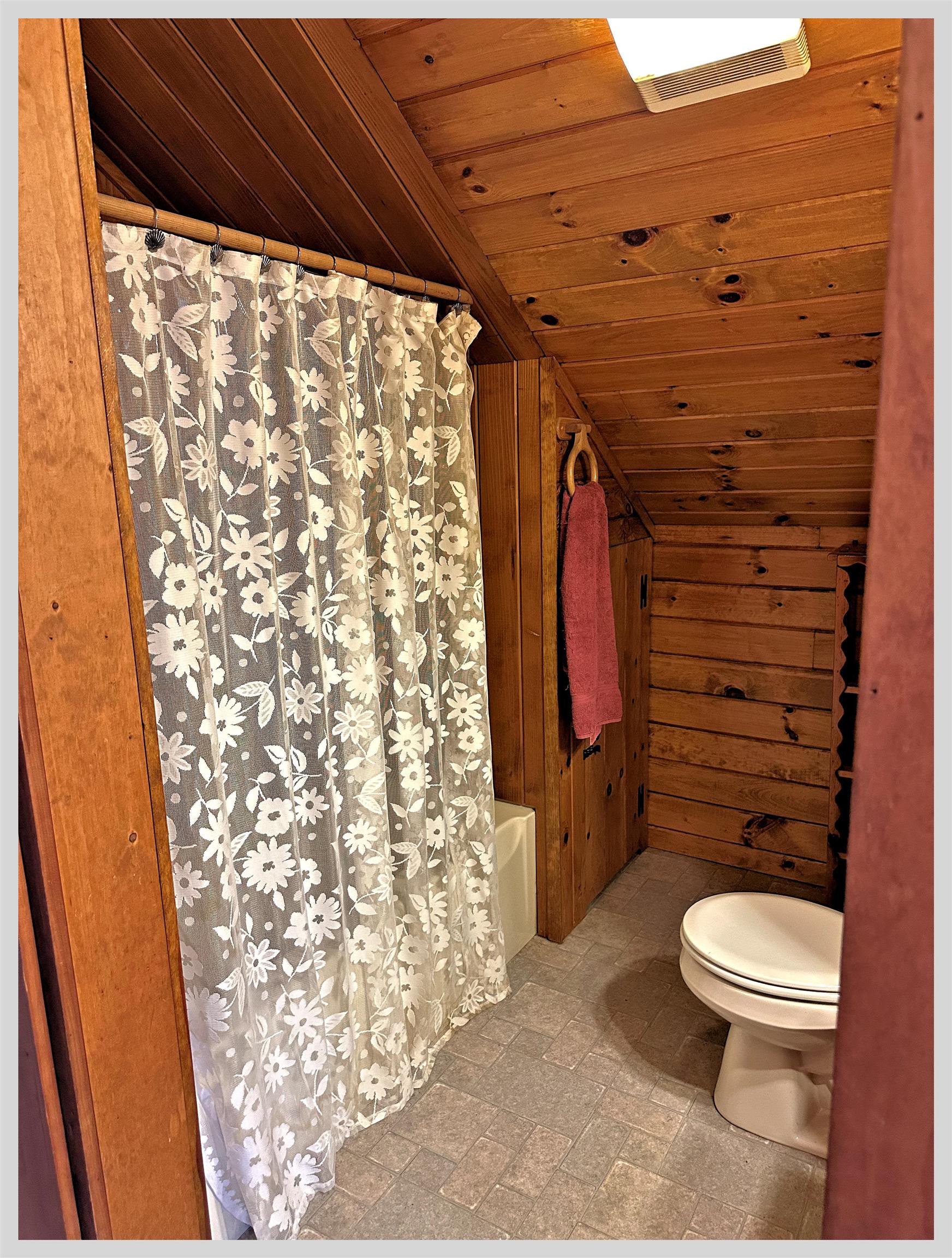 1810 North Dorchester Road