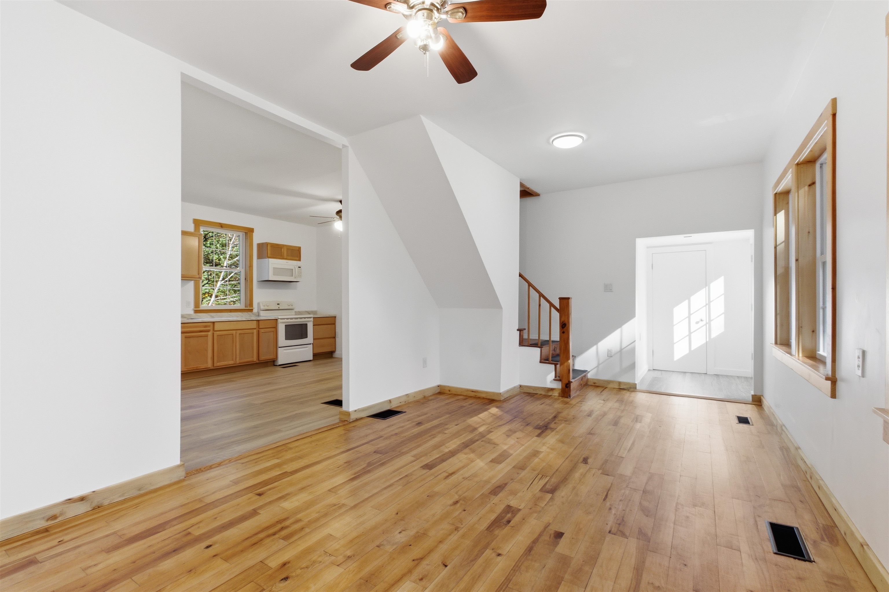 613 New Hampshire Route 118