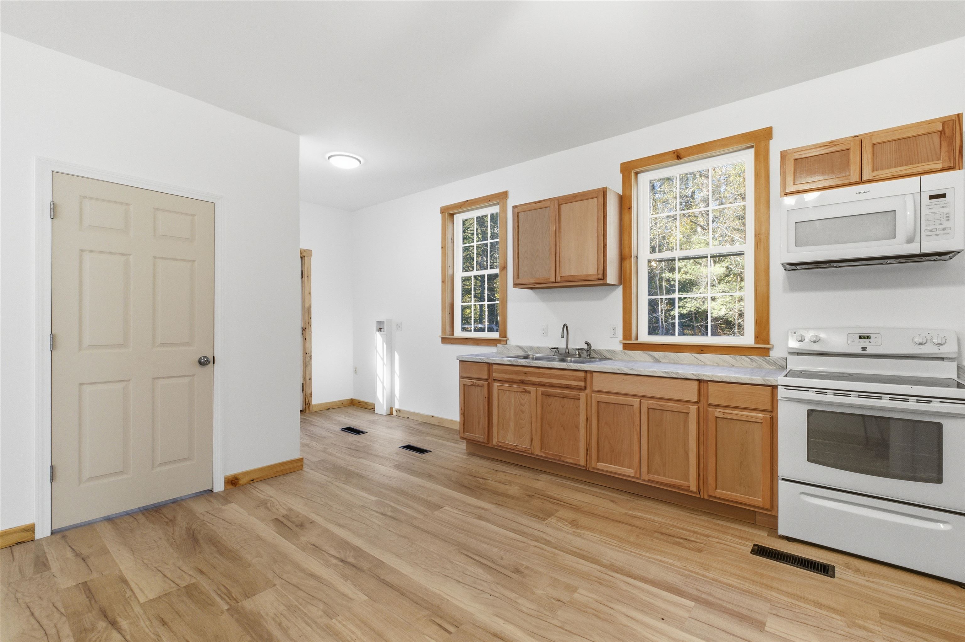 613 New Hampshire Route 118