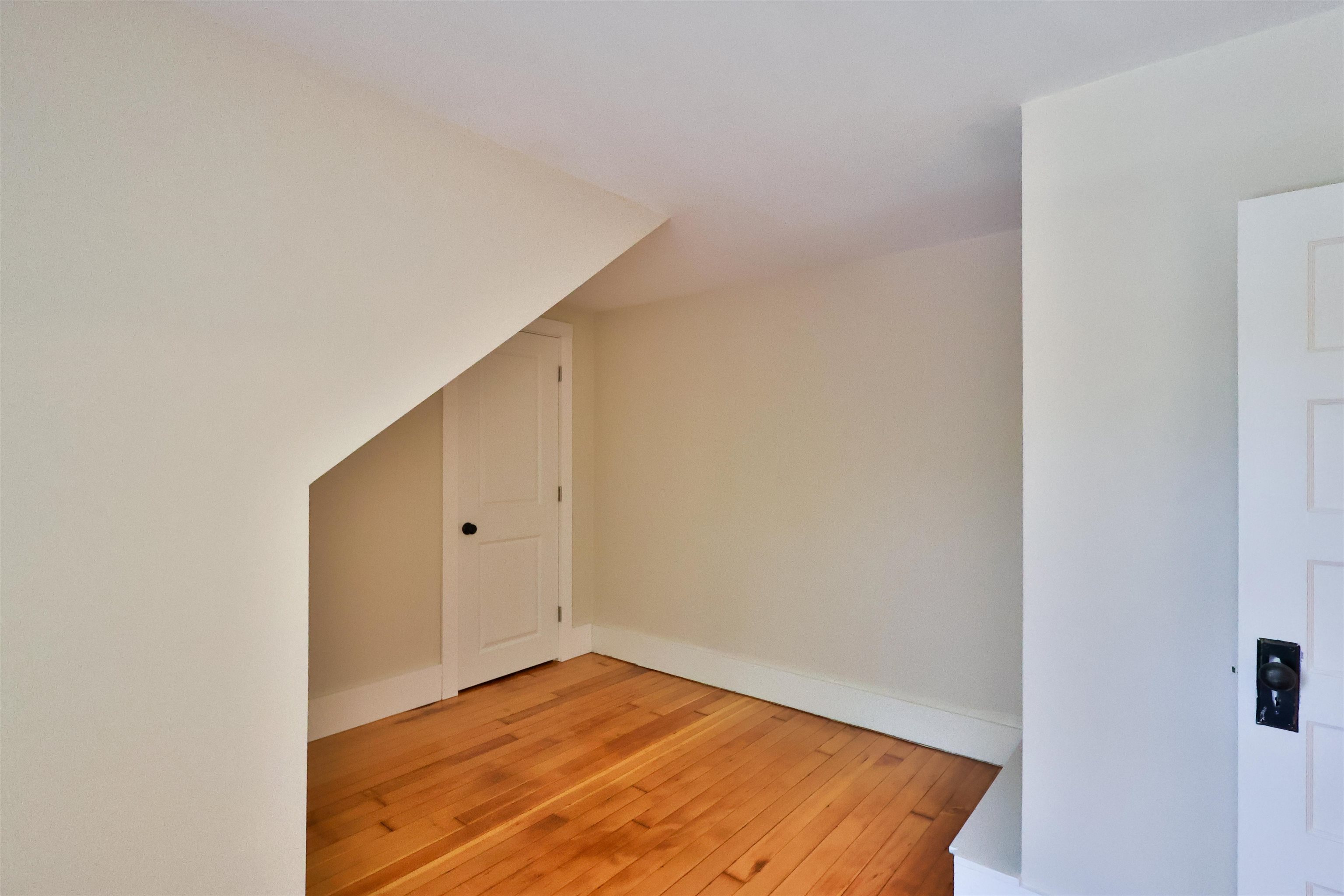 28 Spencer Avenue