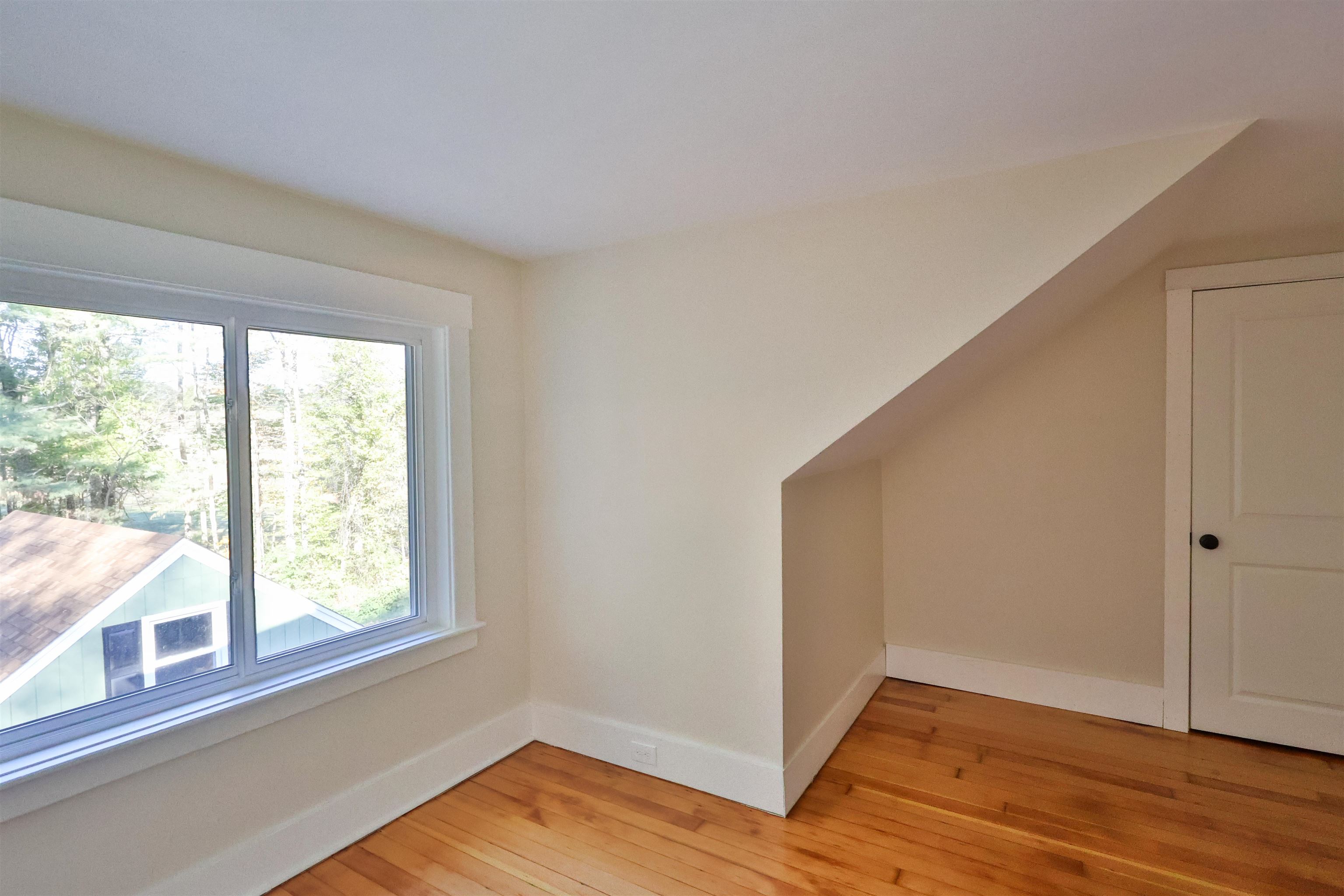 28 Spencer Avenue