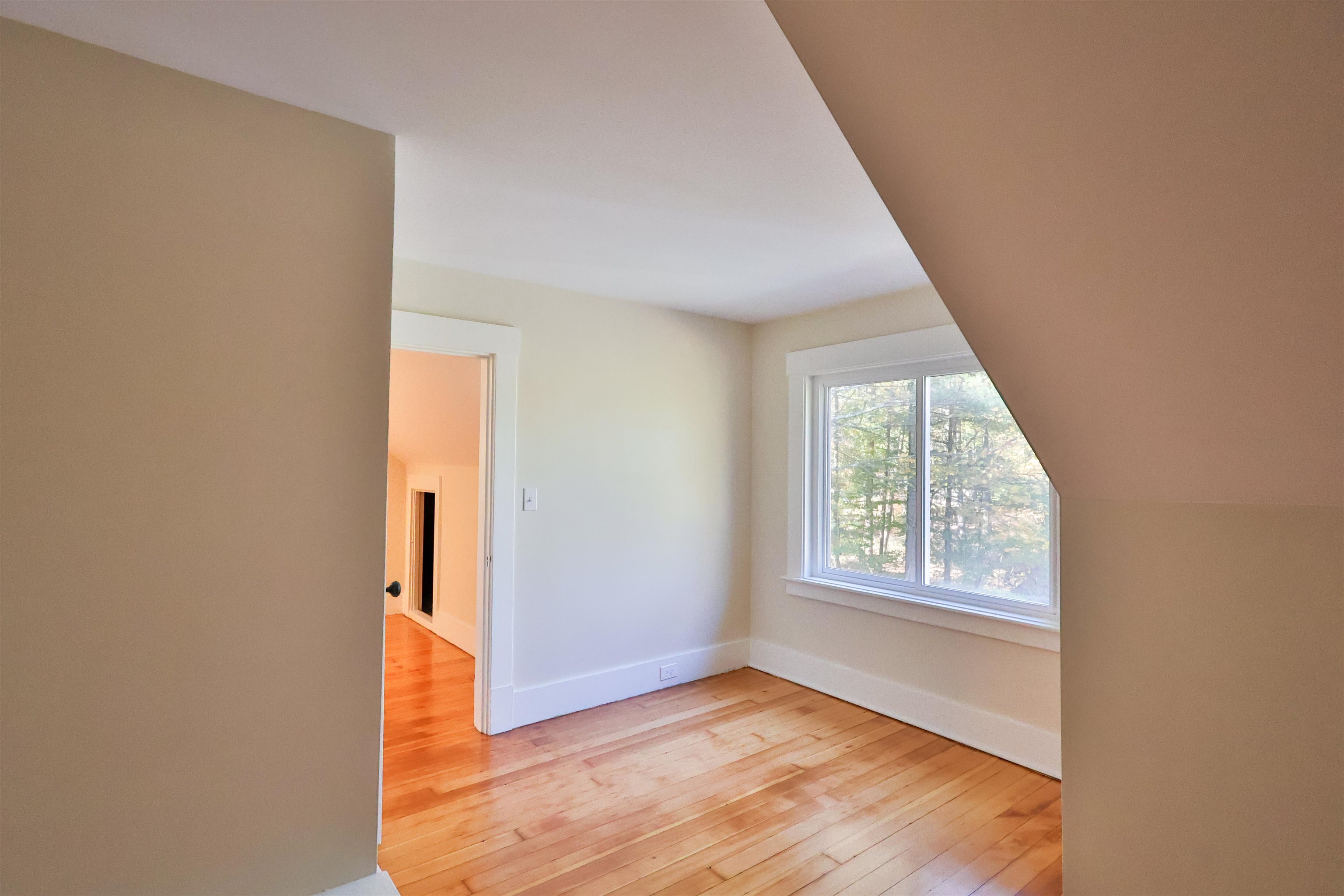 28 Spencer Avenue
