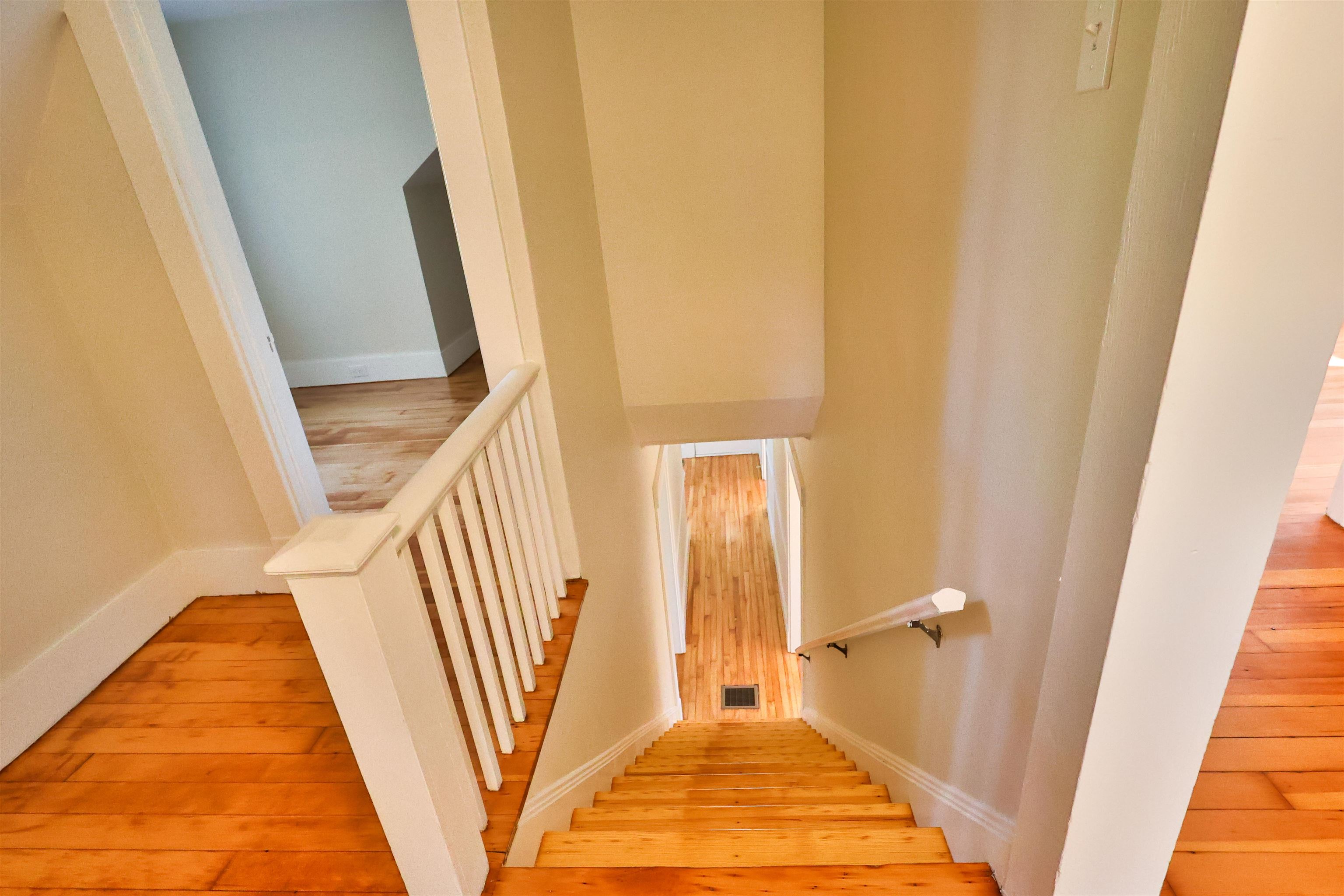 28 Spencer Avenue