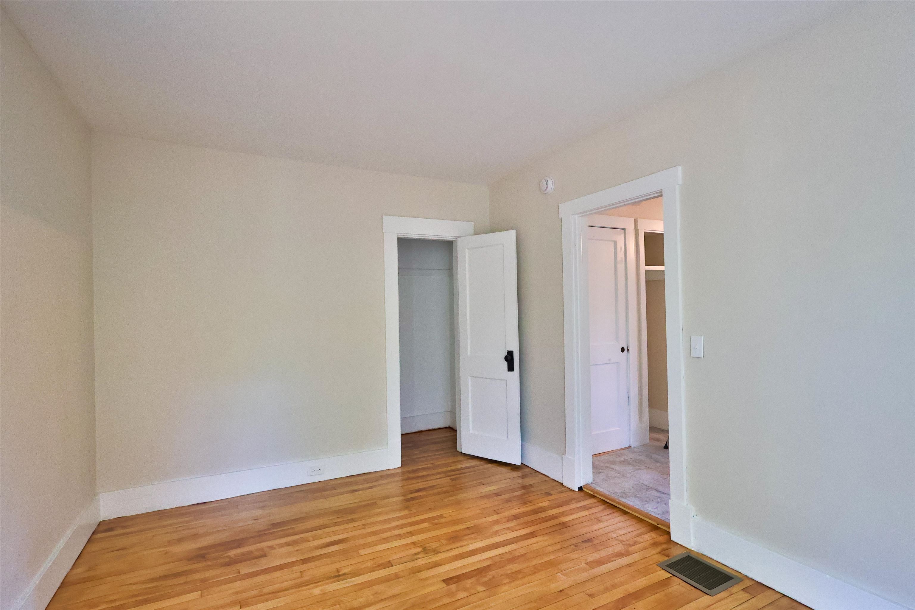 28 Spencer Avenue