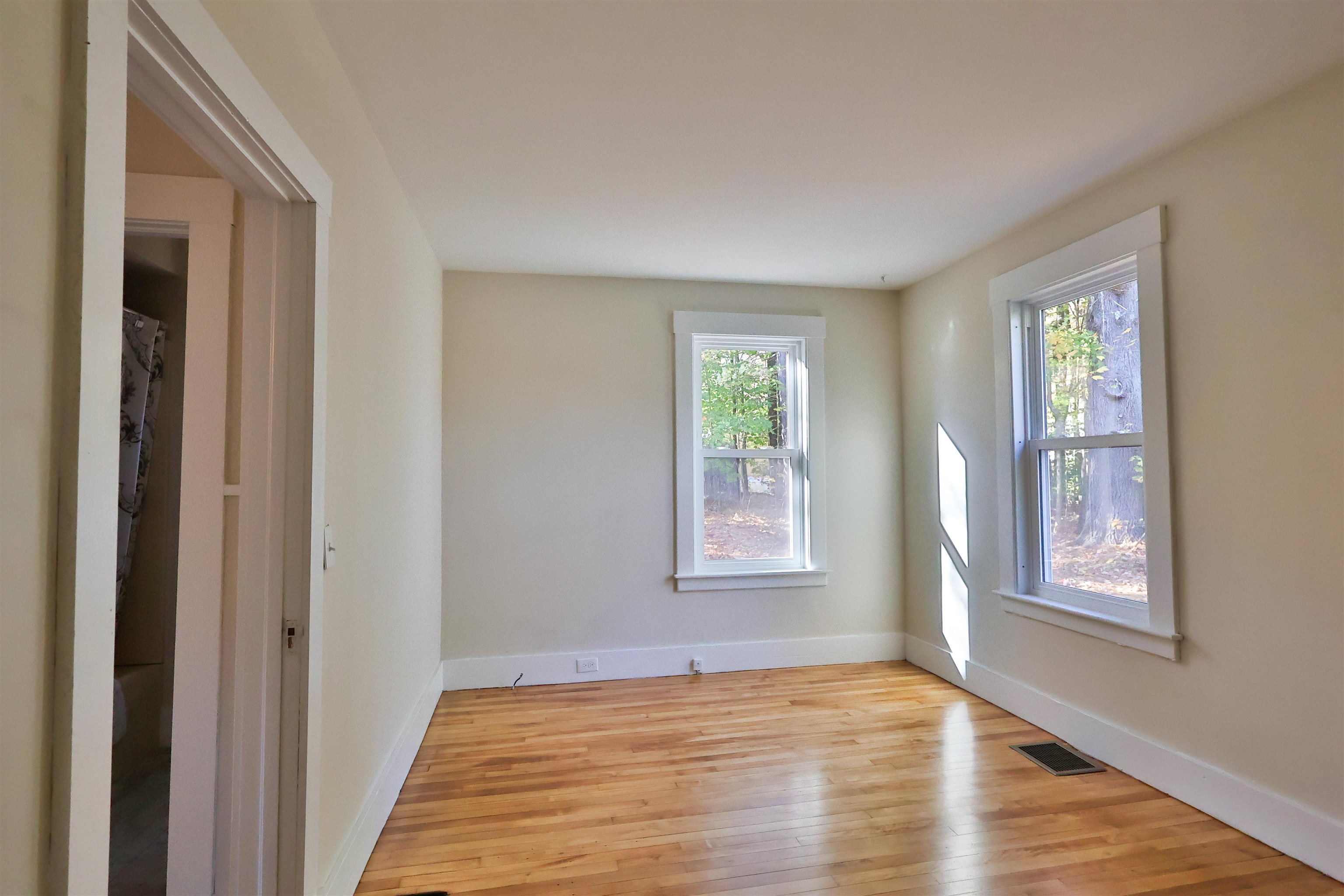 28 Spencer Avenue
