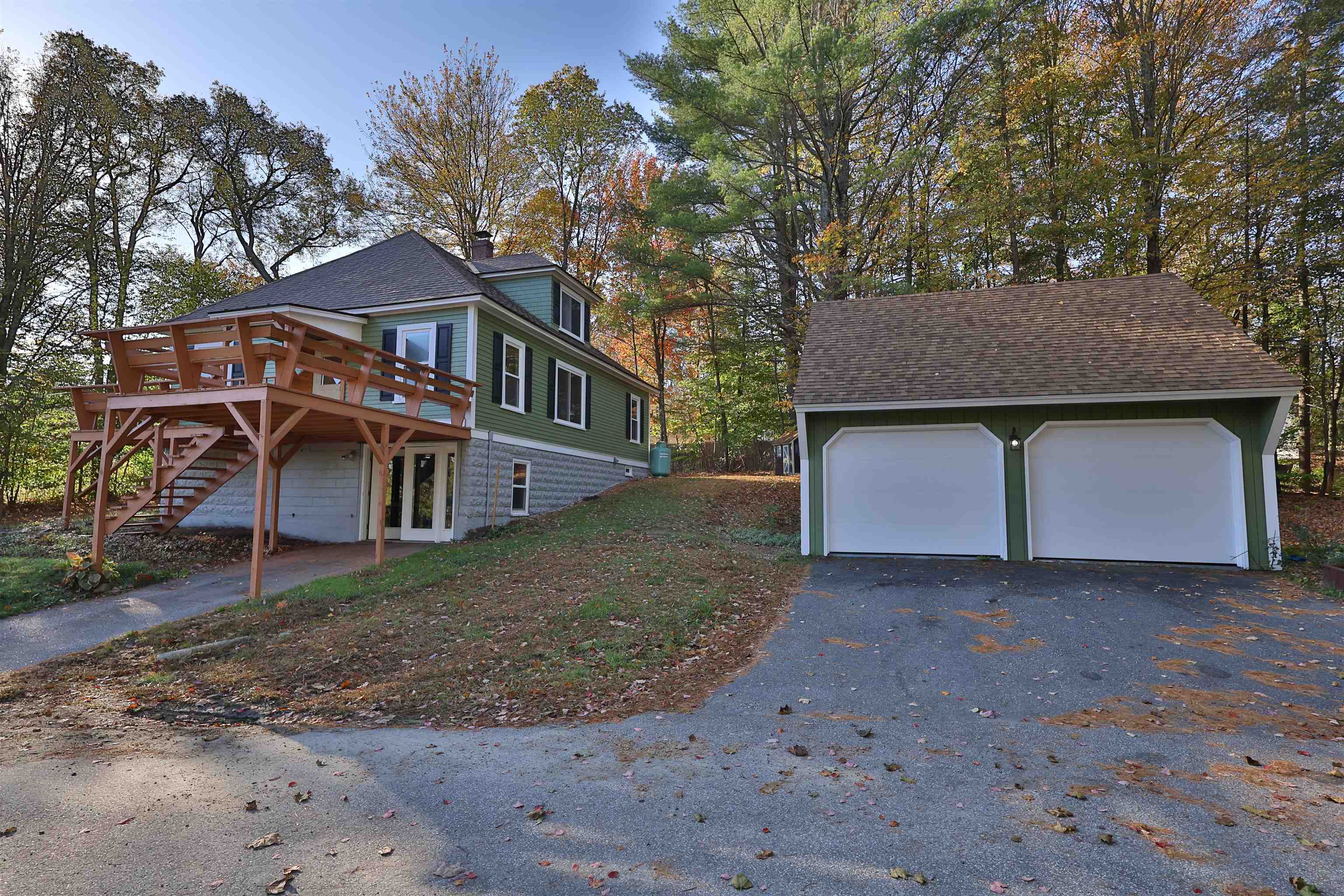28 Spencer Avenue