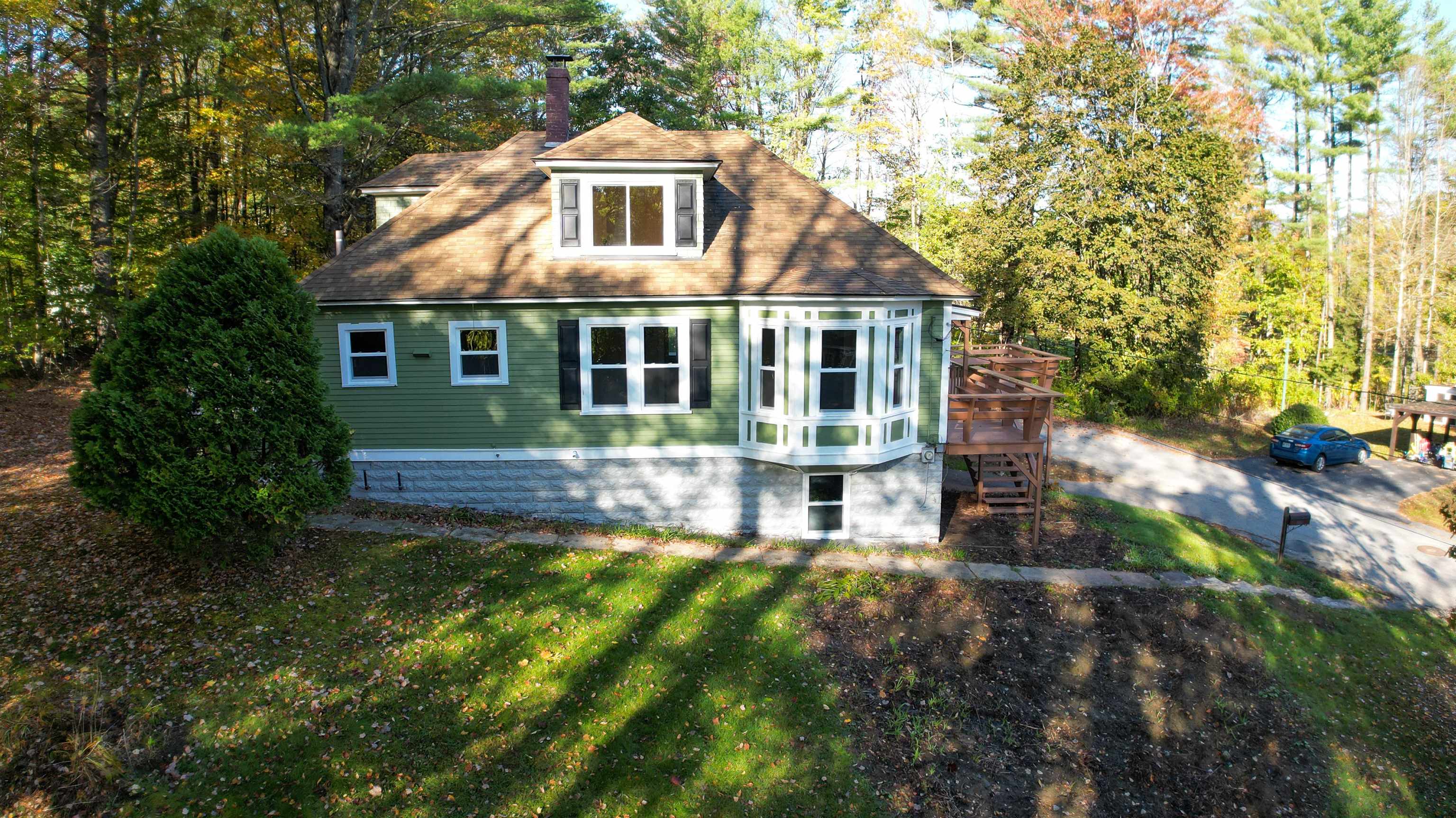 28 Spencer Avenue