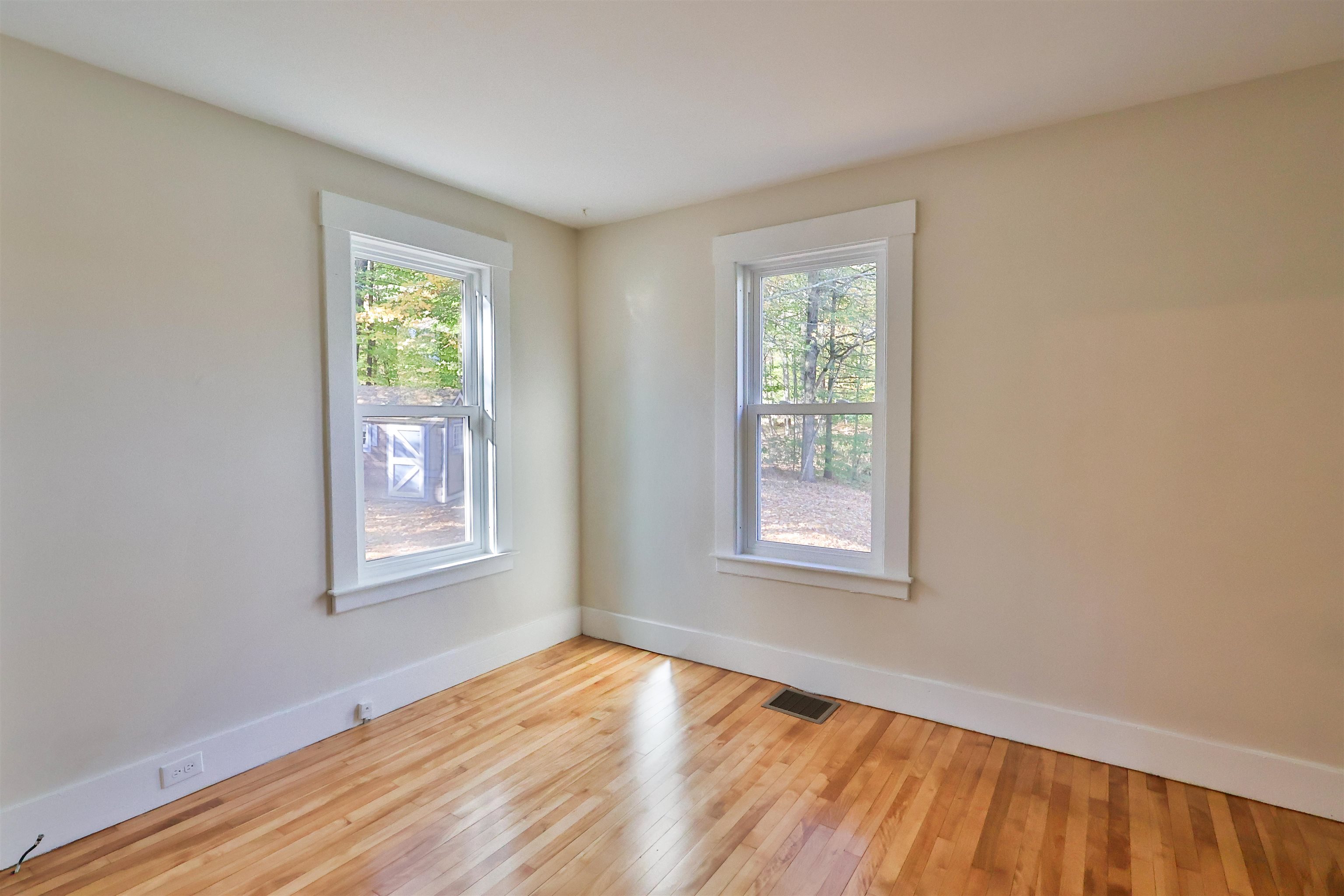28 Spencer Avenue