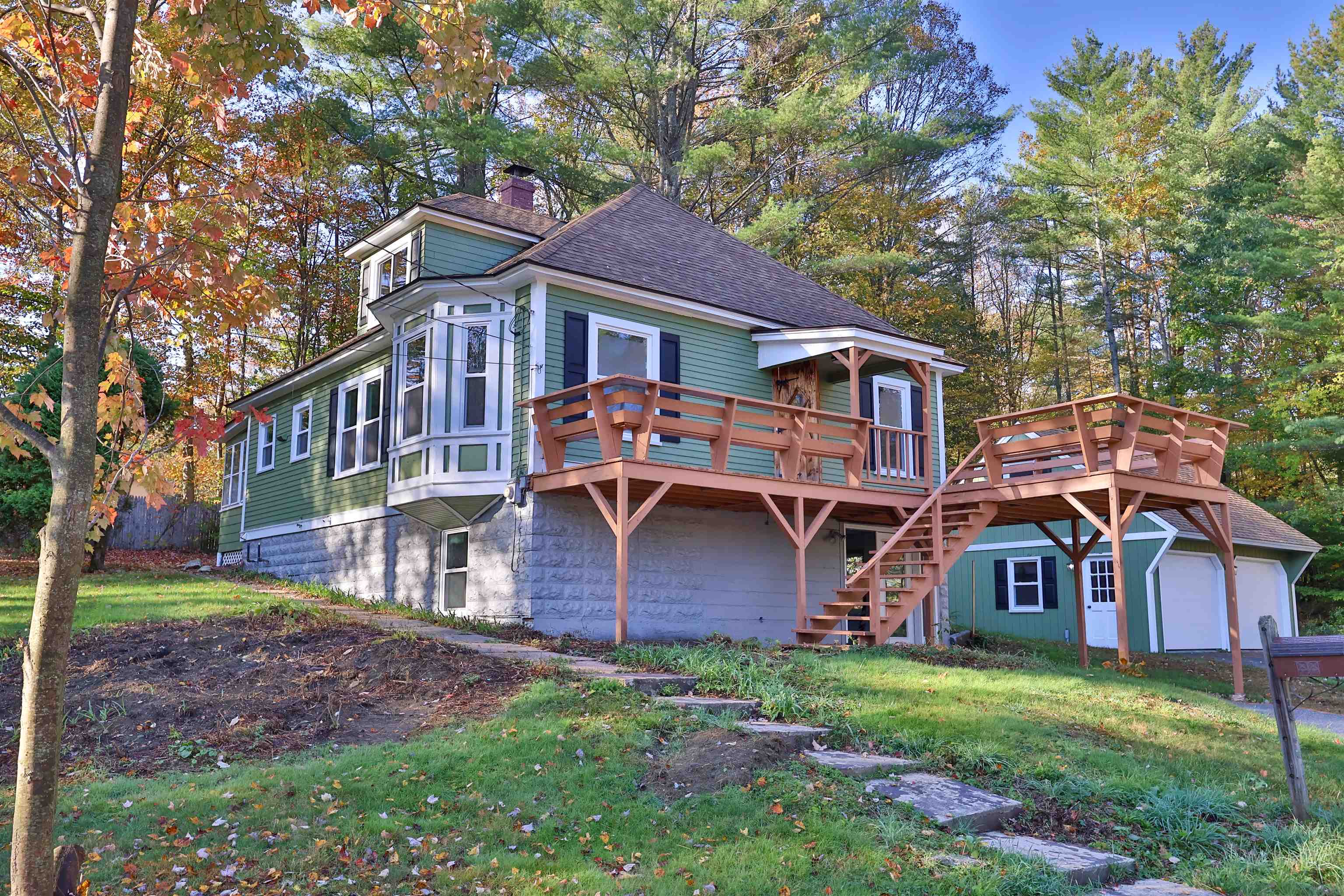 28 Spencer Avenue