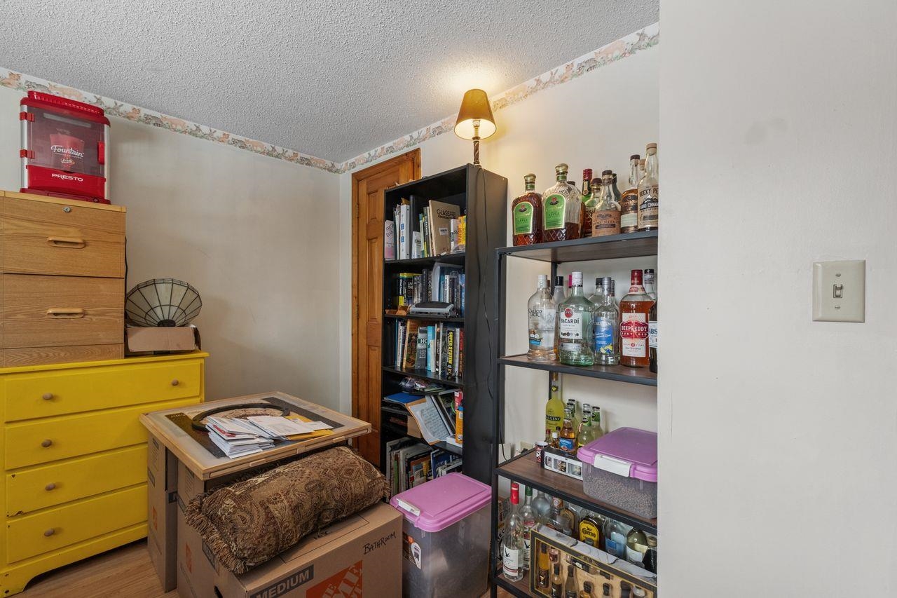 30 Knapp Road