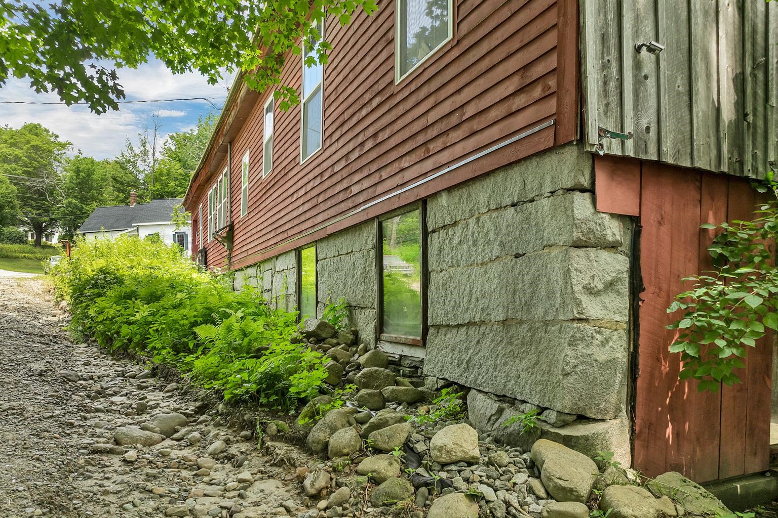 106 Water Street
