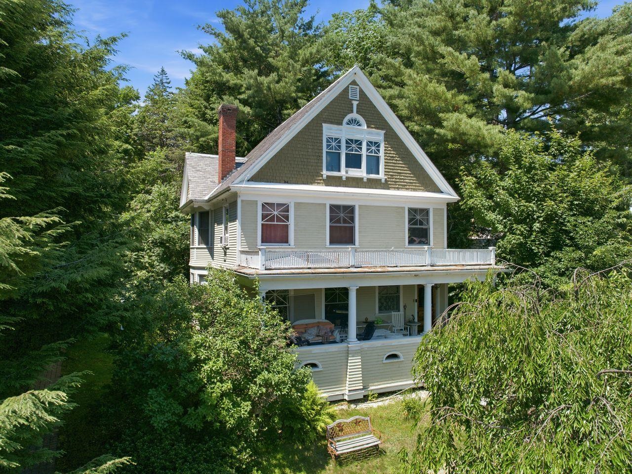180 Main Street