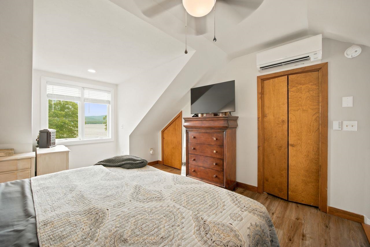 6 Beach Side Unit: C