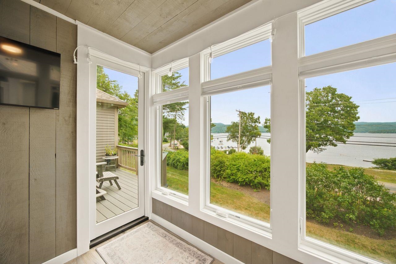 6 Beach Side Unit: C