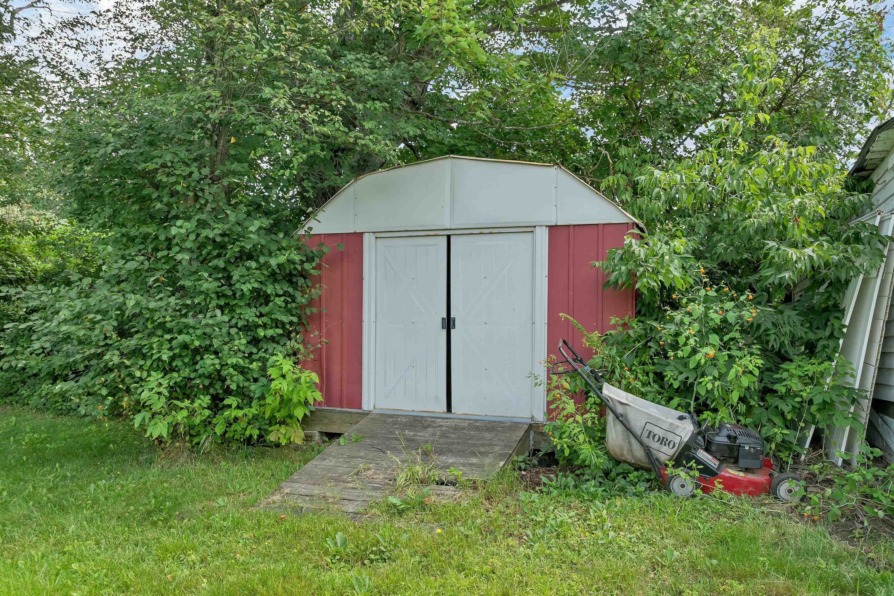 252 Wight Street