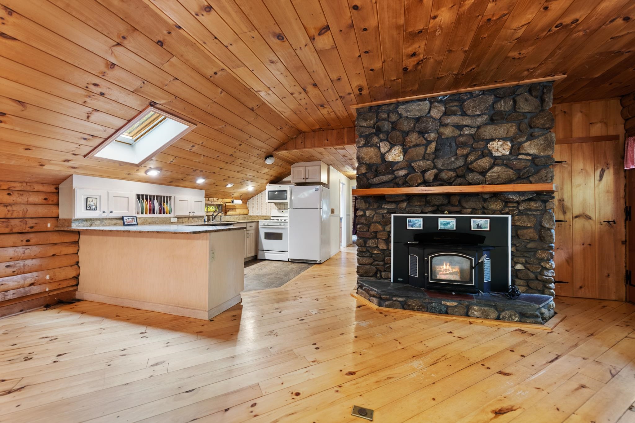98 Cooper Road