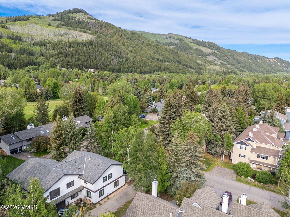 34 Larkspur Lane A