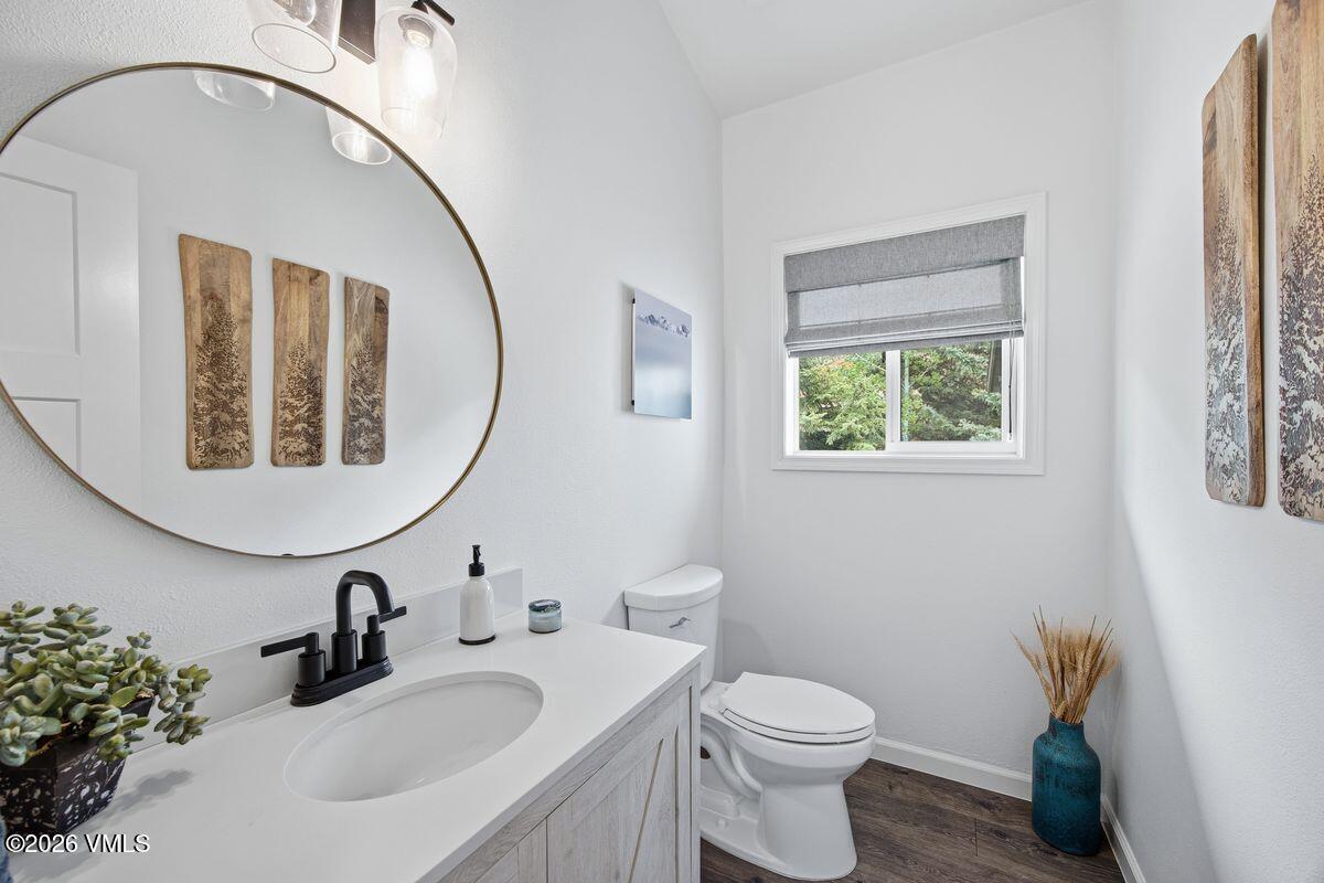 34 Larkspur Lane A