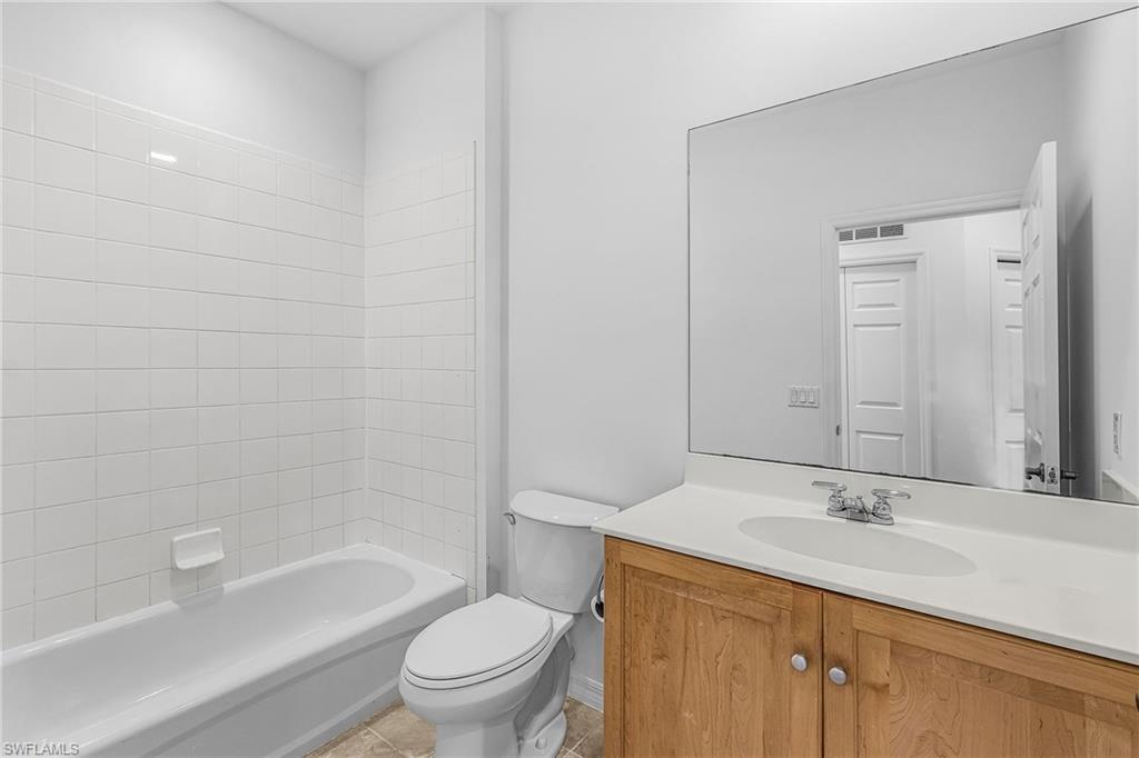 3285 Lindsey LN 2