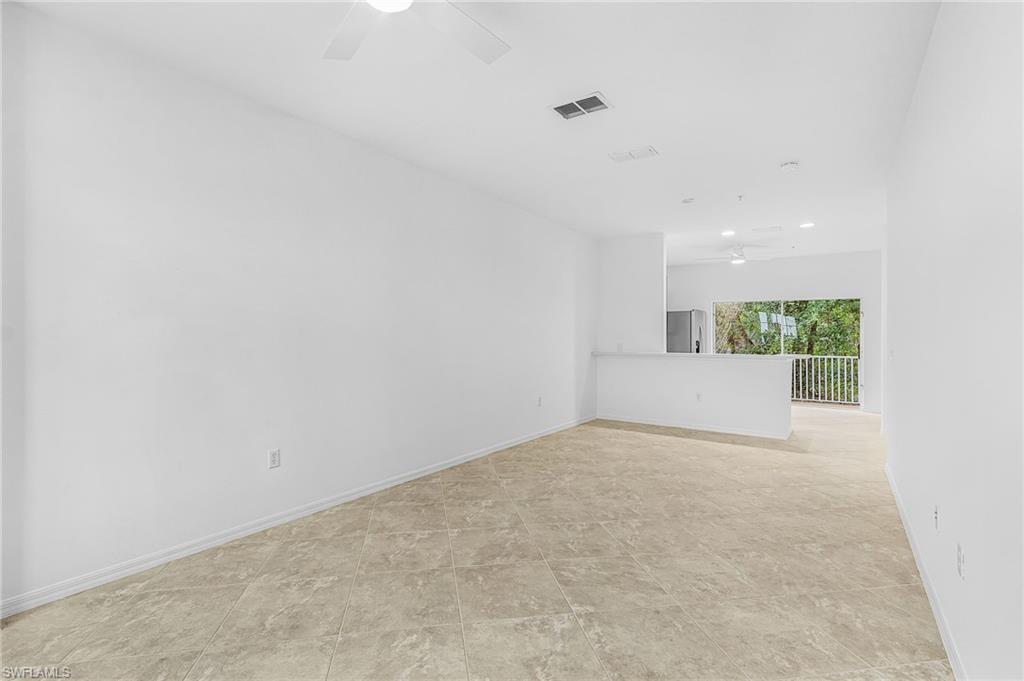 3285 Lindsey LN 2