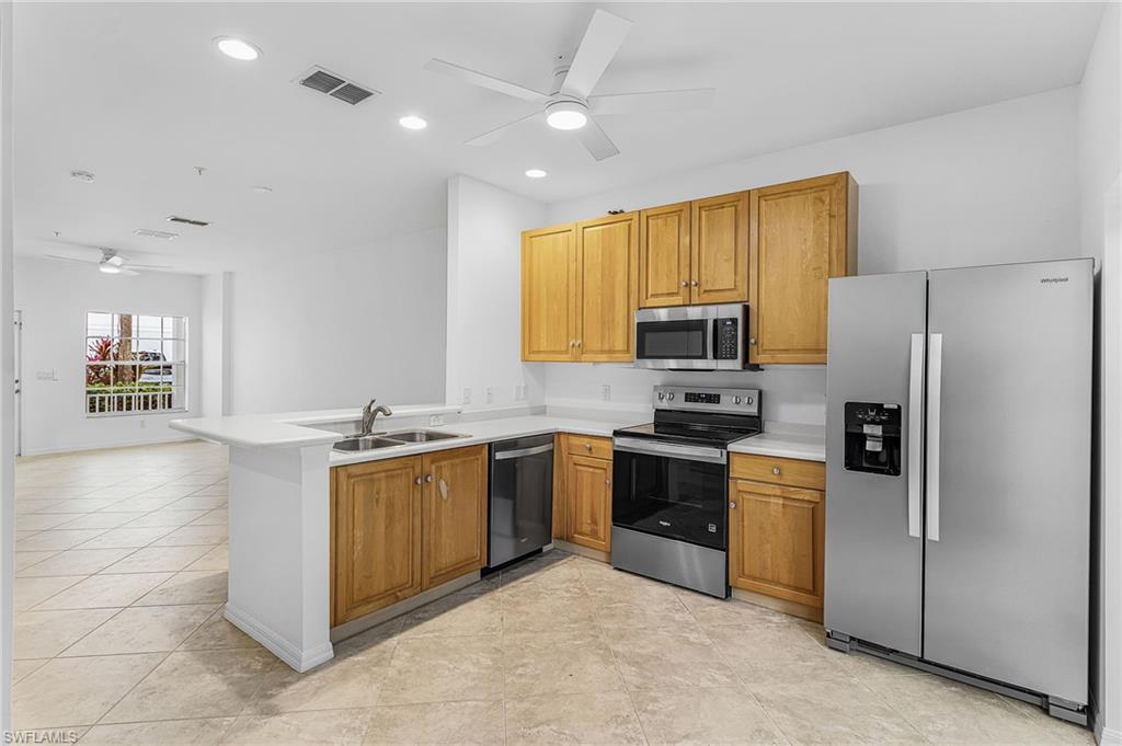 3285 Lindsey LN 2