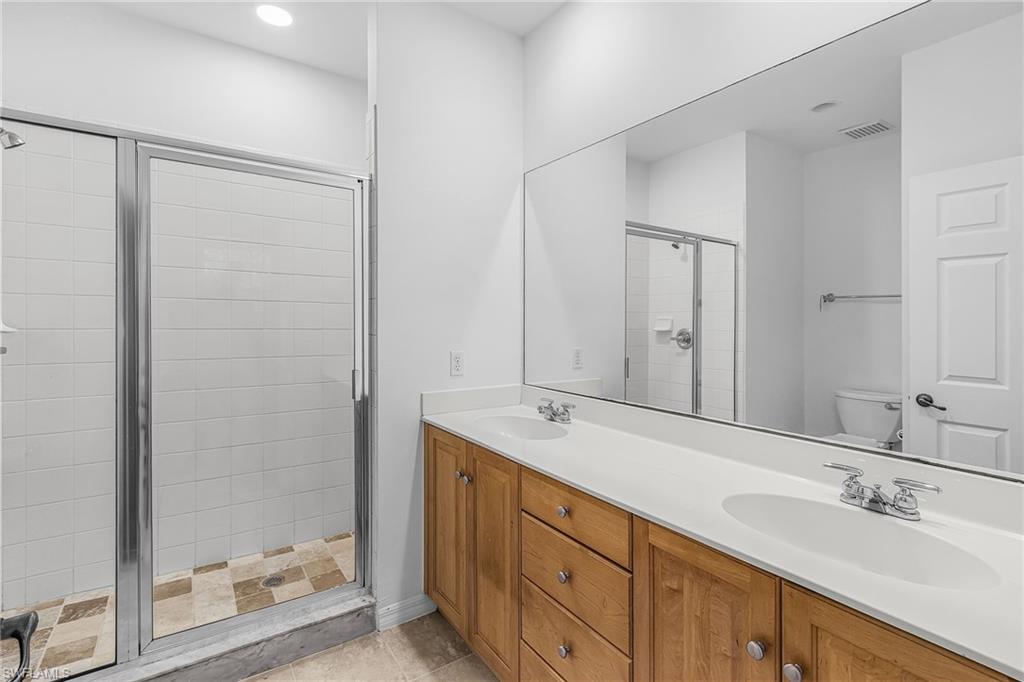 3285 Lindsey LN 2