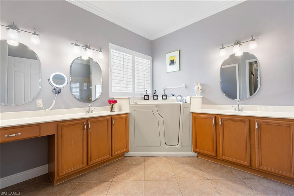 232 Glen Eagle CIR